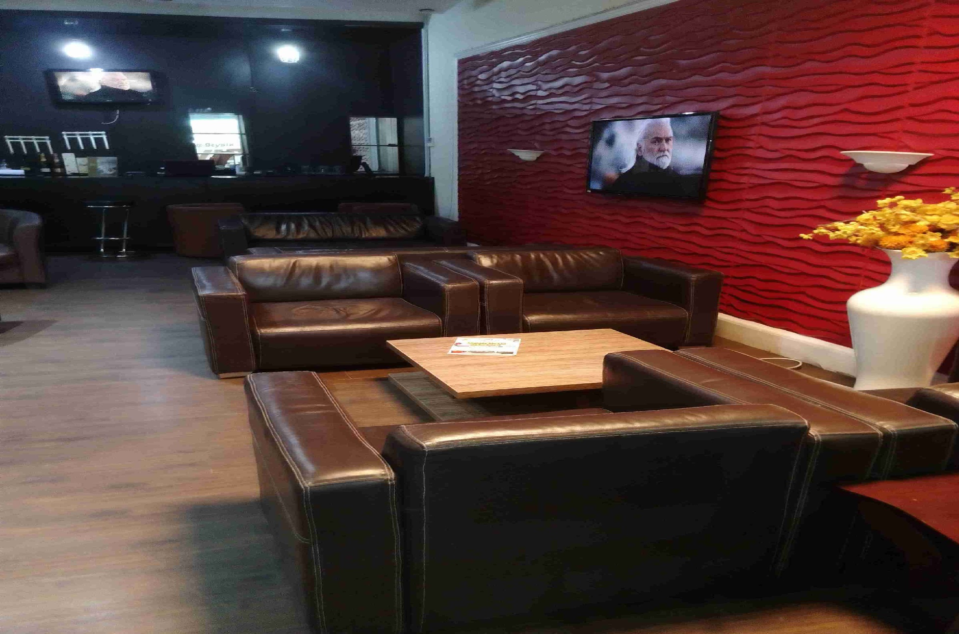 @9TYSIX VIP Lounge