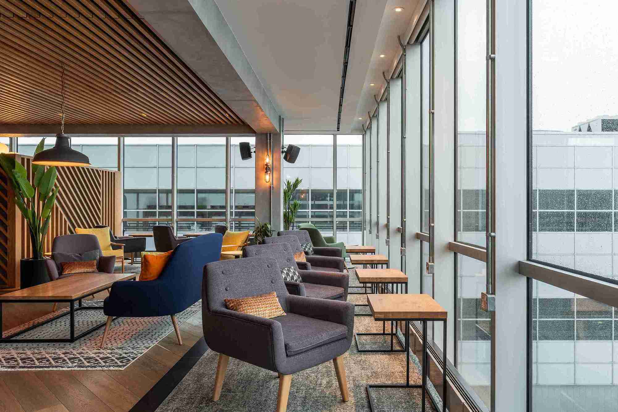My Lounge Gatwick North