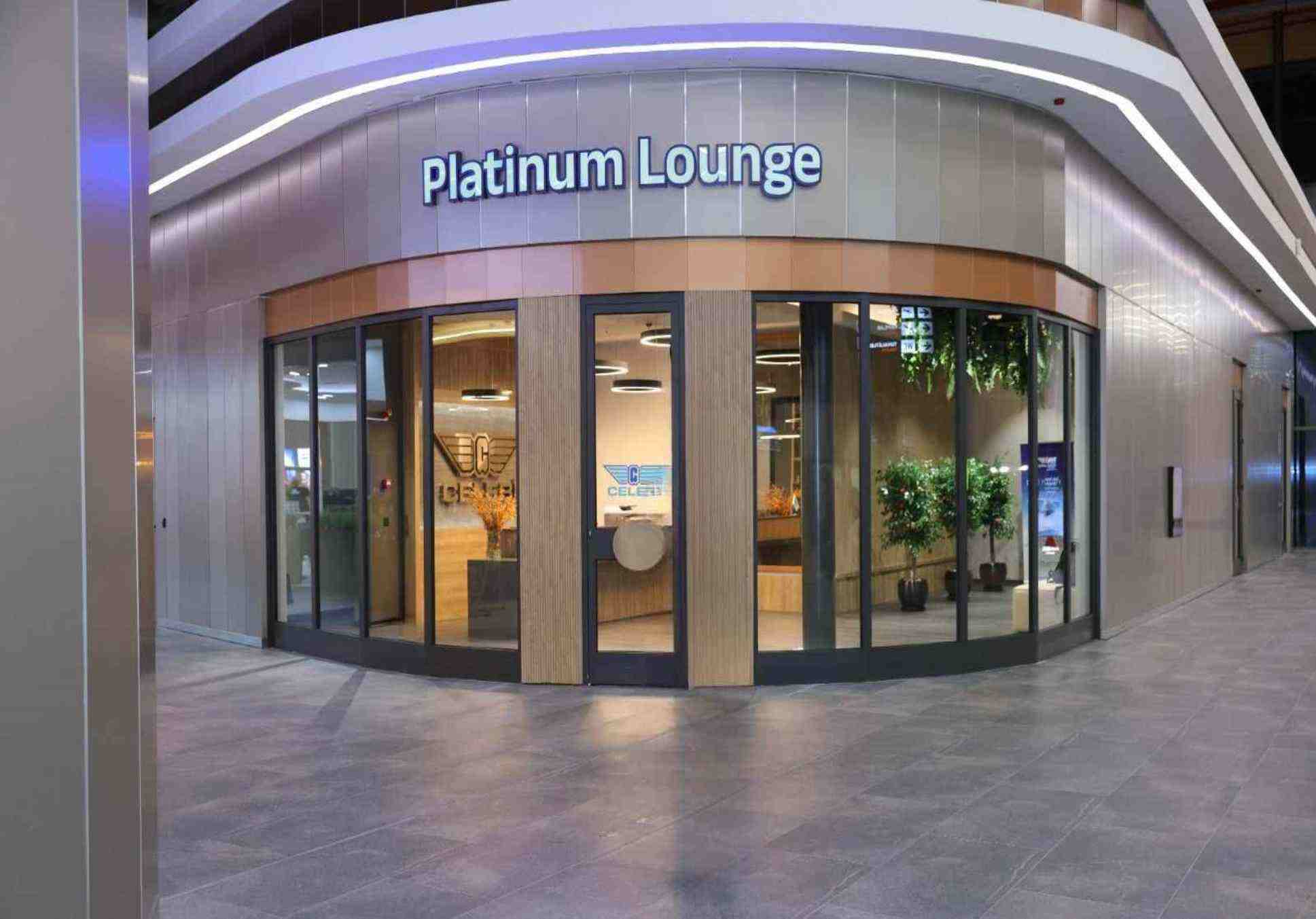Platinum Lounge (Domestic)