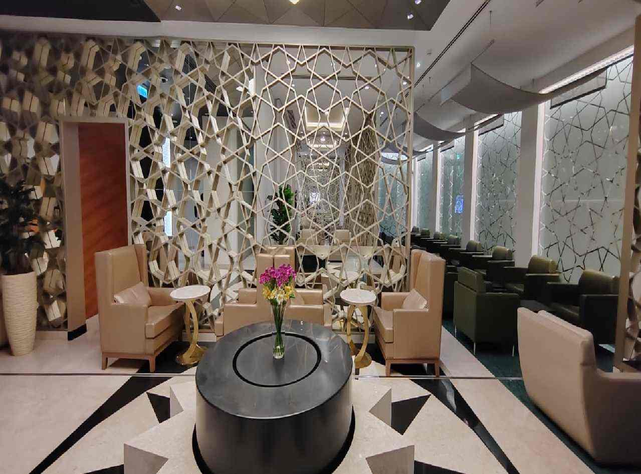 Ahlan Lounge (Concourse D)