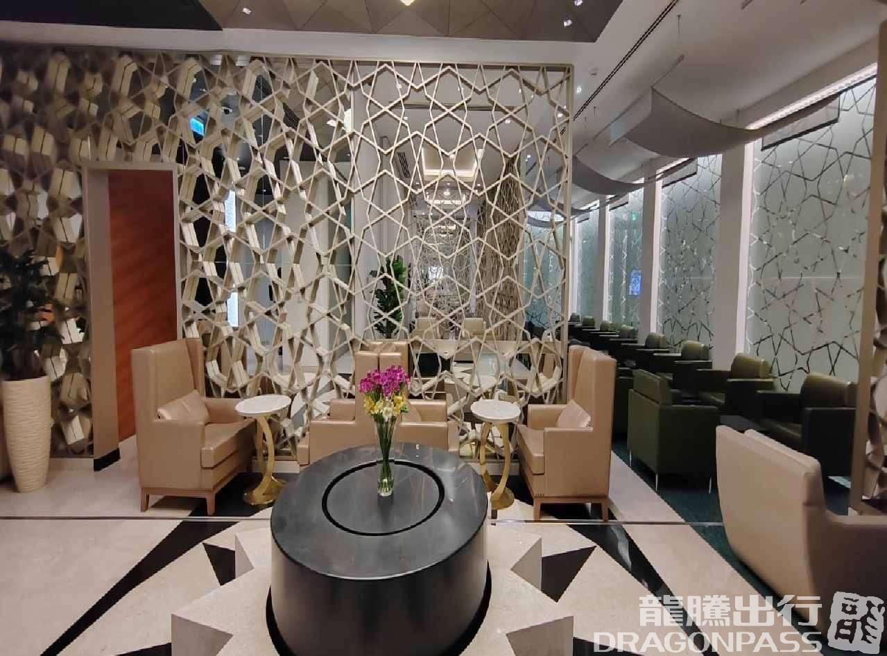 Ahlan Lounge (Concourse D)