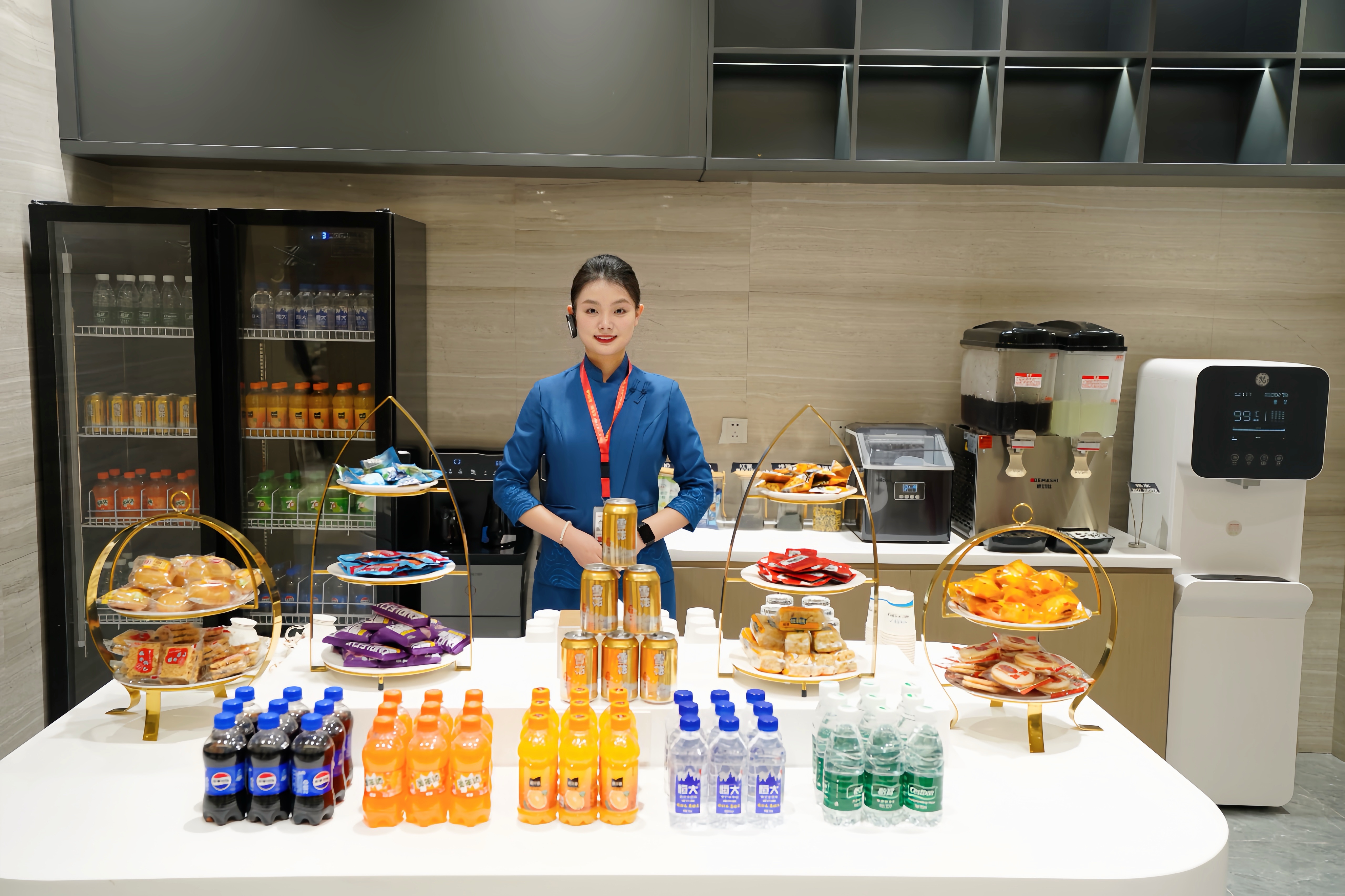 First Class Lounge (T2 Domestic) - interior view 4