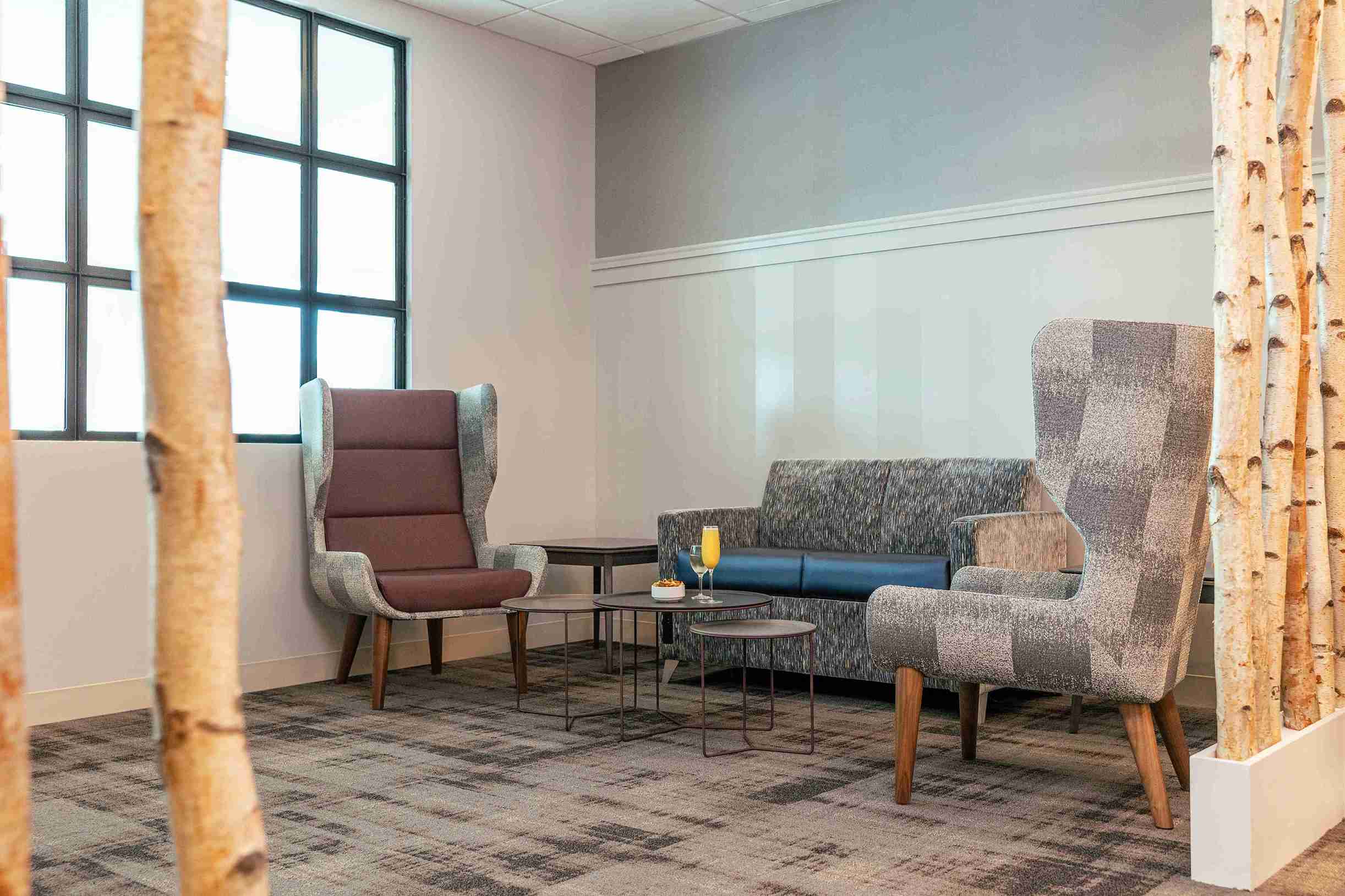 Escape Lounge - interior view 2