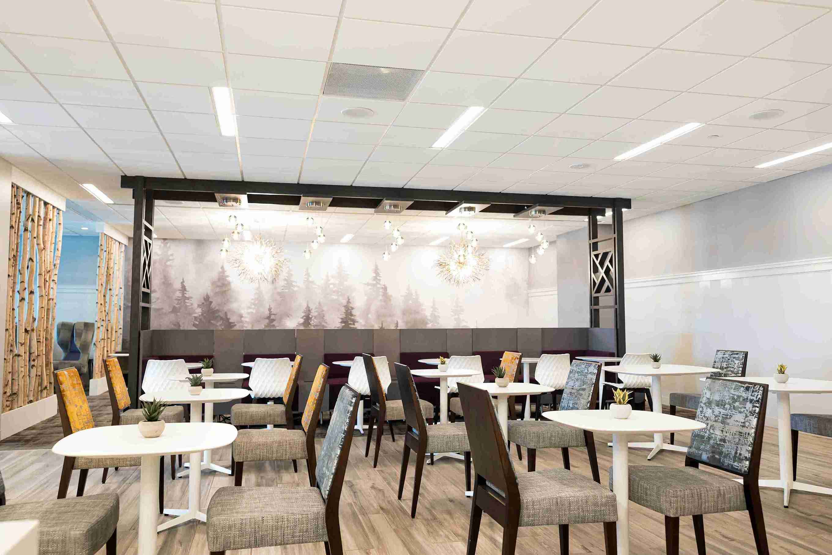 Escape Lounge - interior view 3