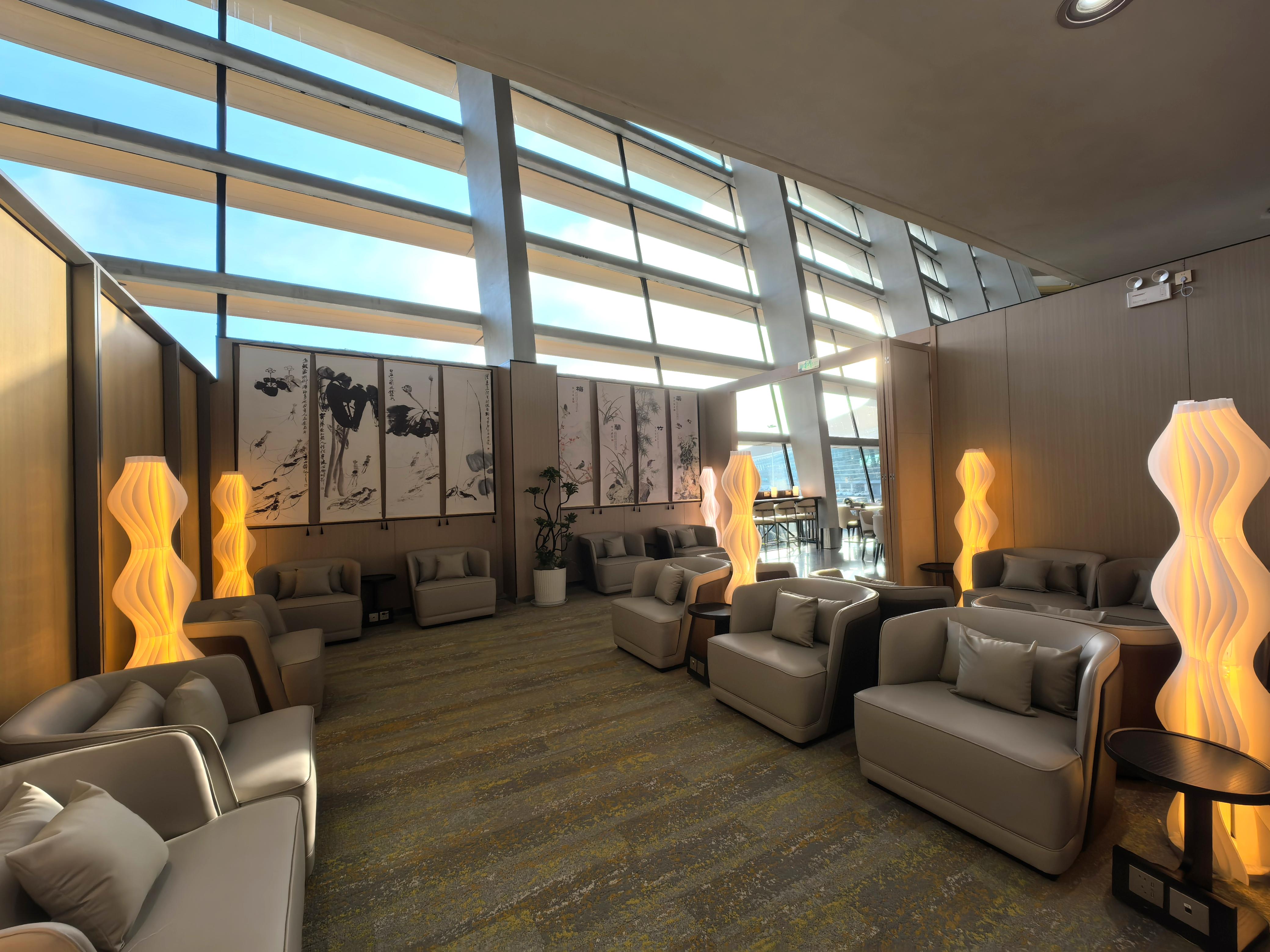First Class Lounge V6