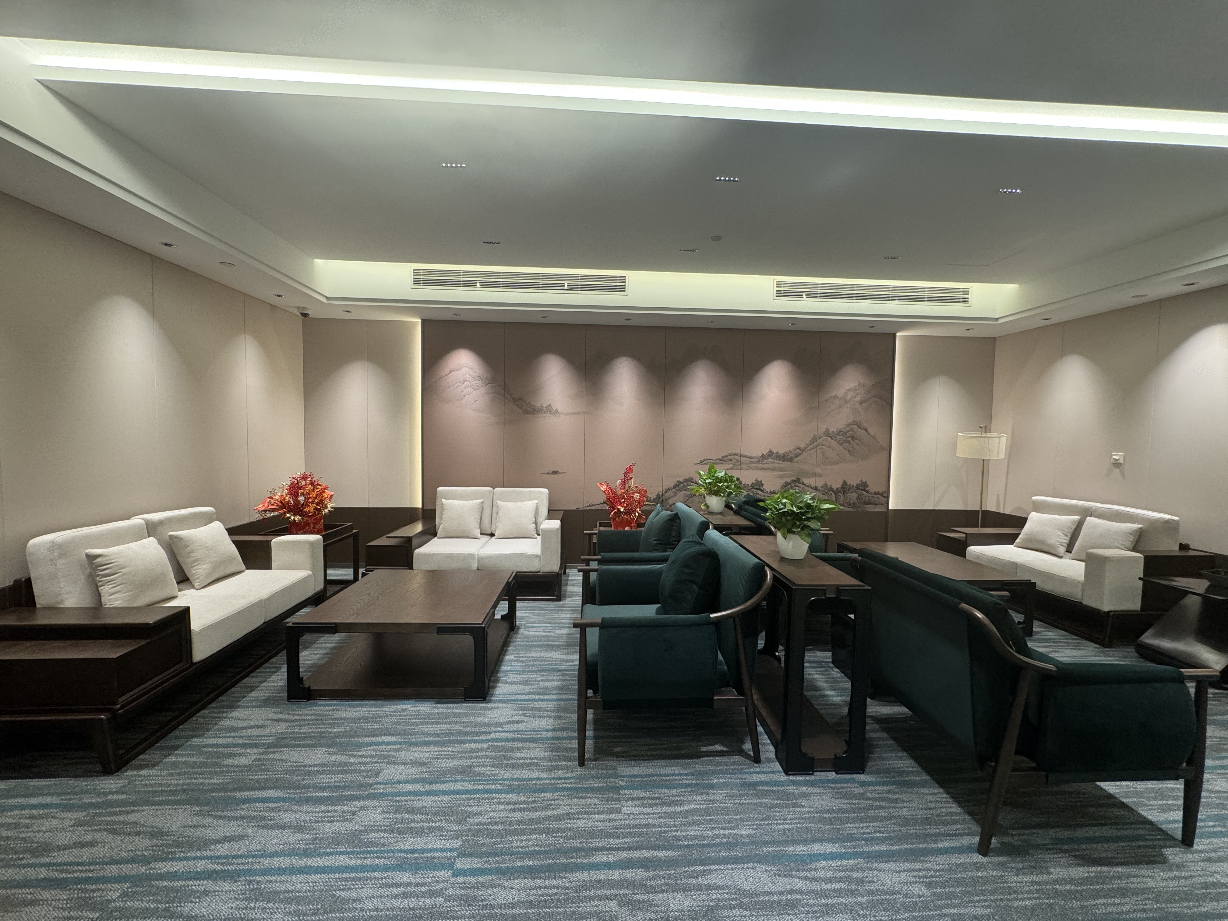 Yi Xing VIP Reception Counter - interior view 2