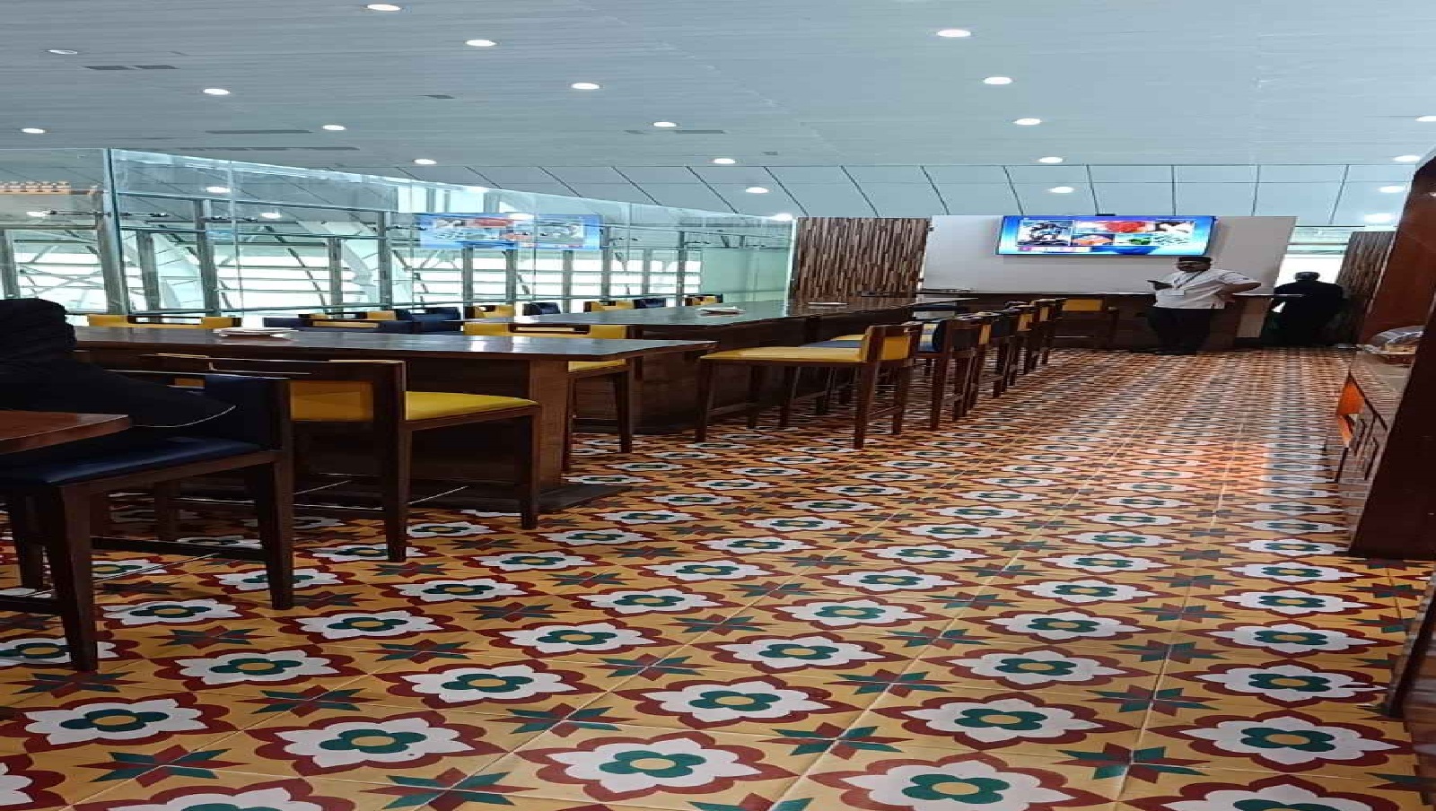 The Lounge (Domestic) - interior view 3