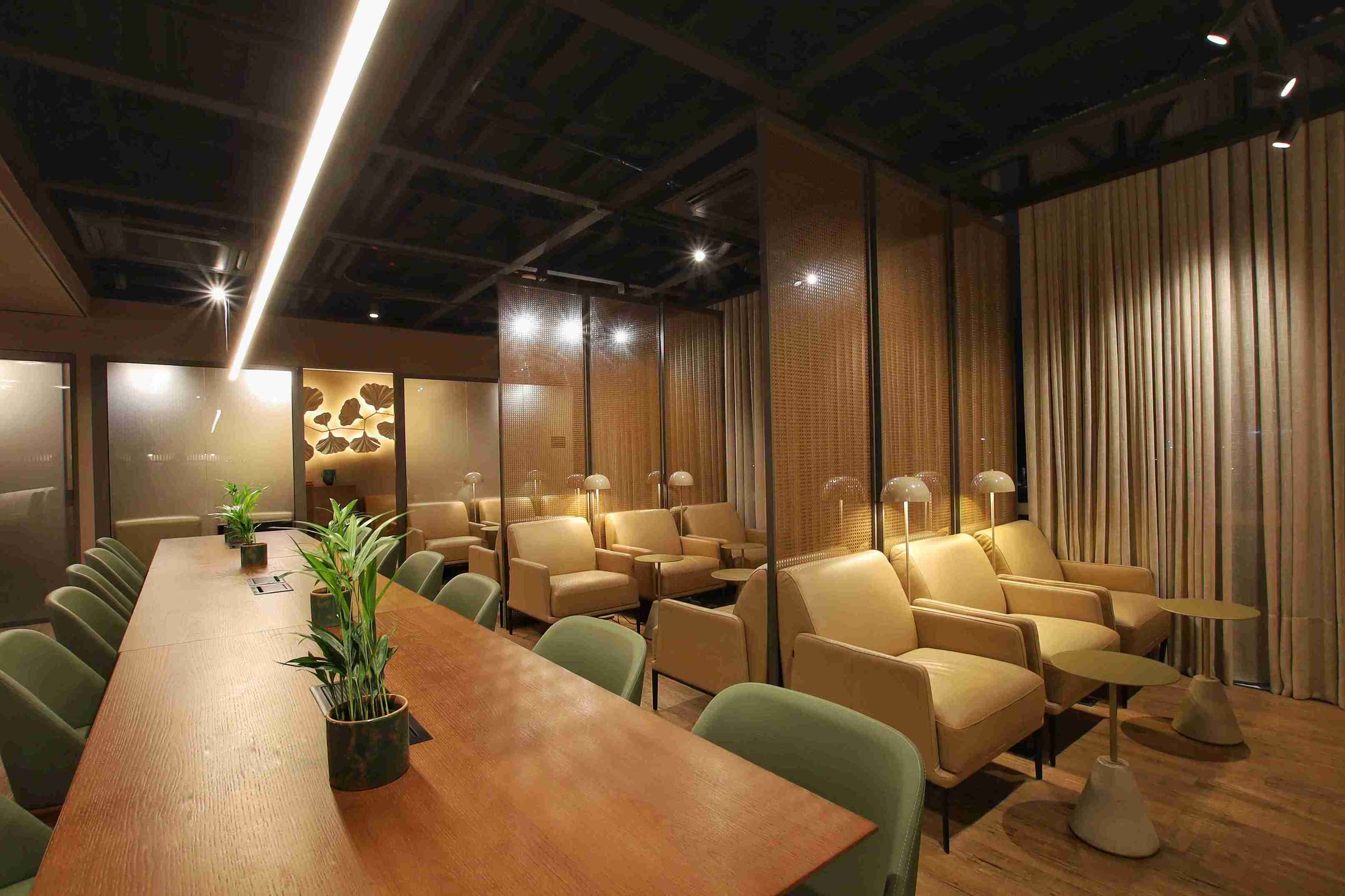 W Lounge CuiabÃ¡ at Marechal Rondon International Airport (CGB)