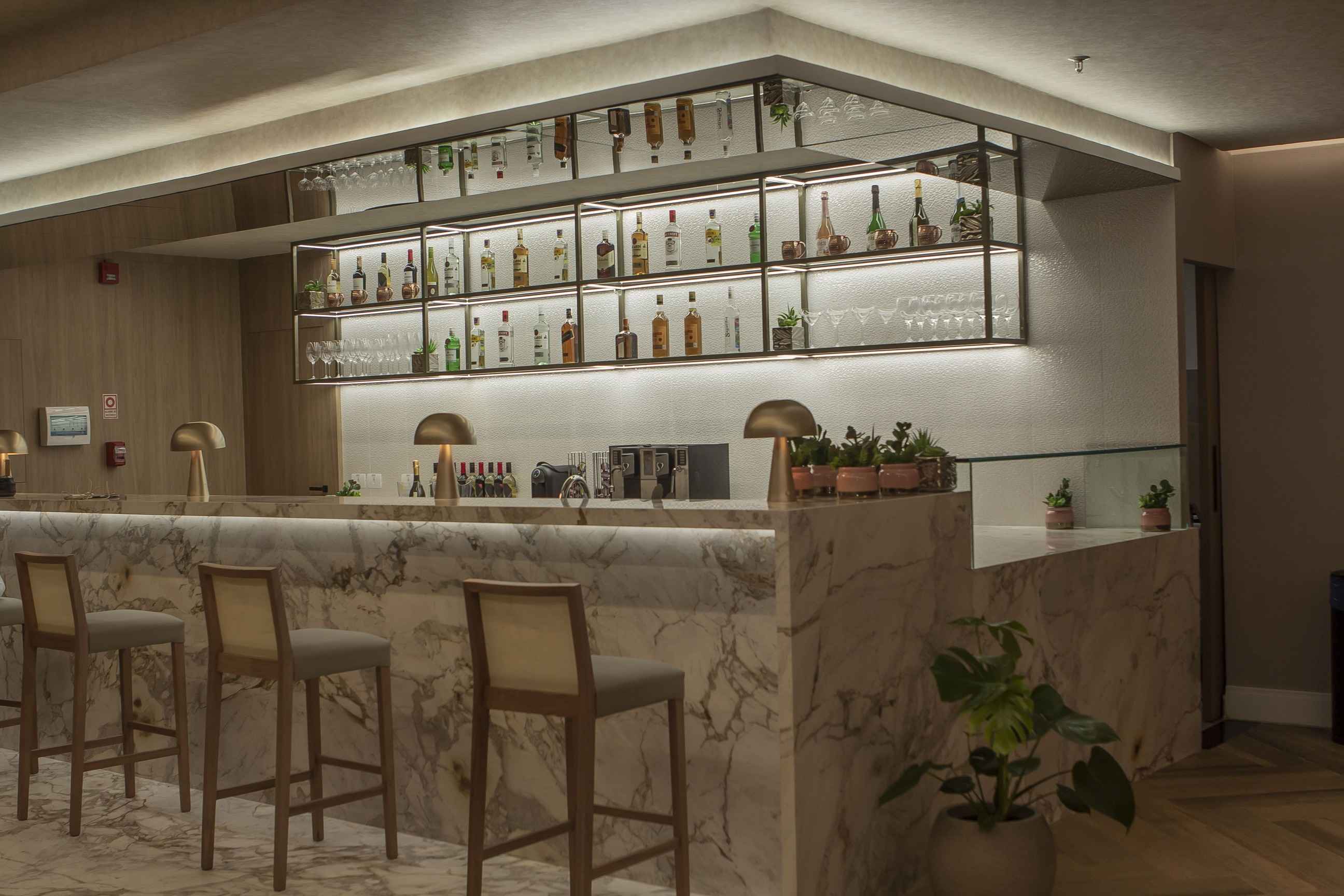 W Lounge - interior view 2