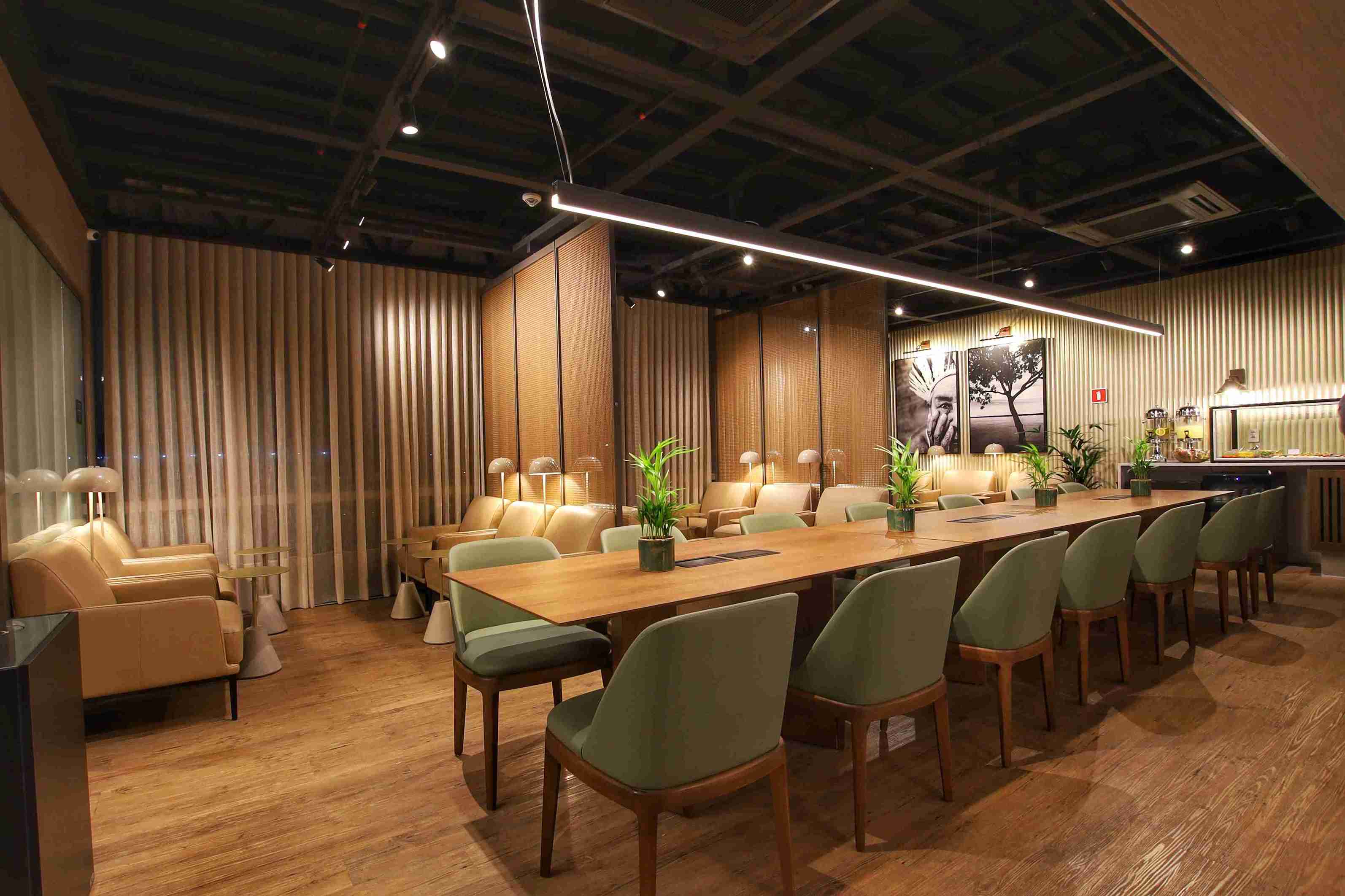 W Lounge Cuiabá - interior view 2