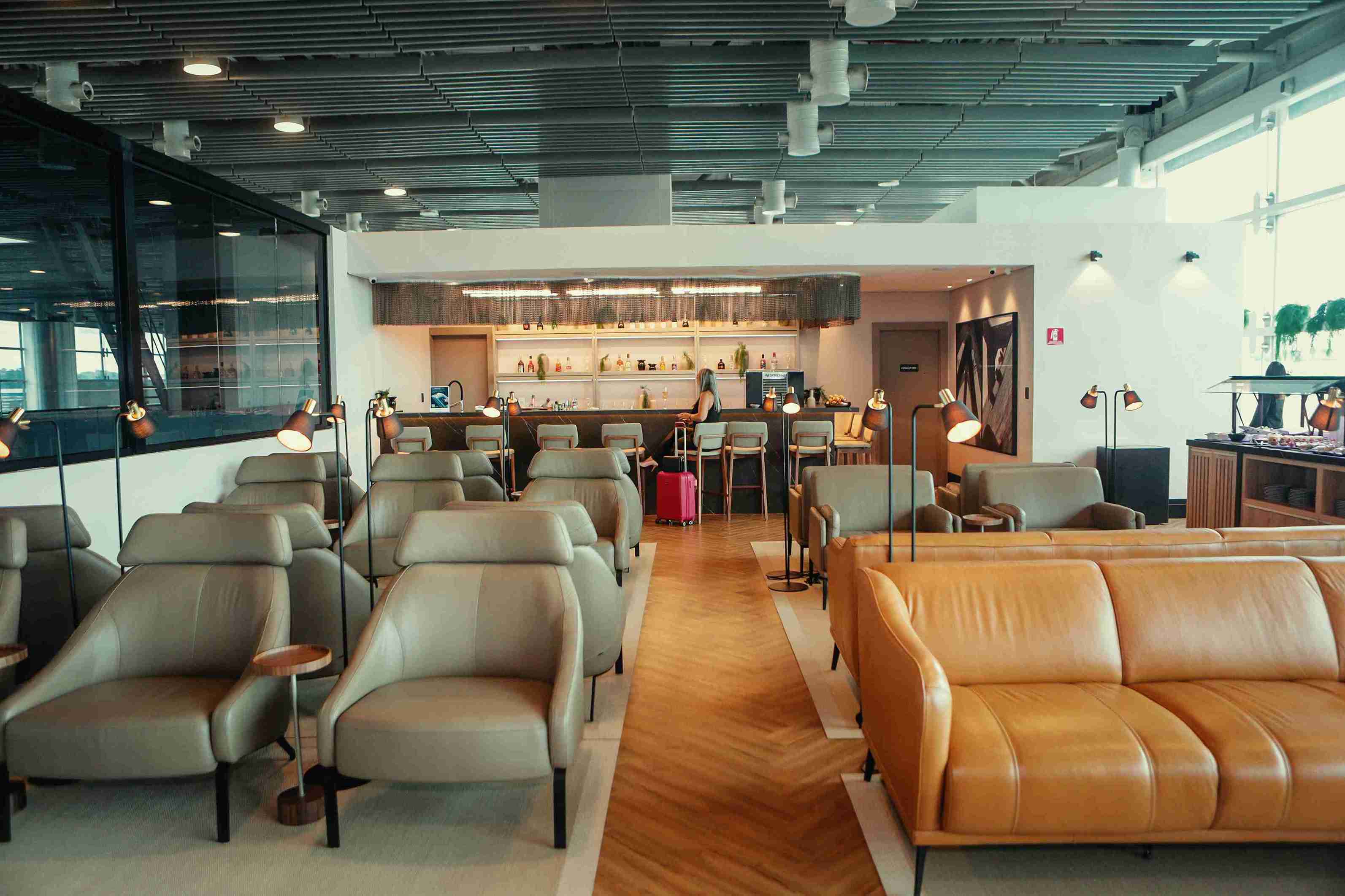 W Premium Lounge - The Pier