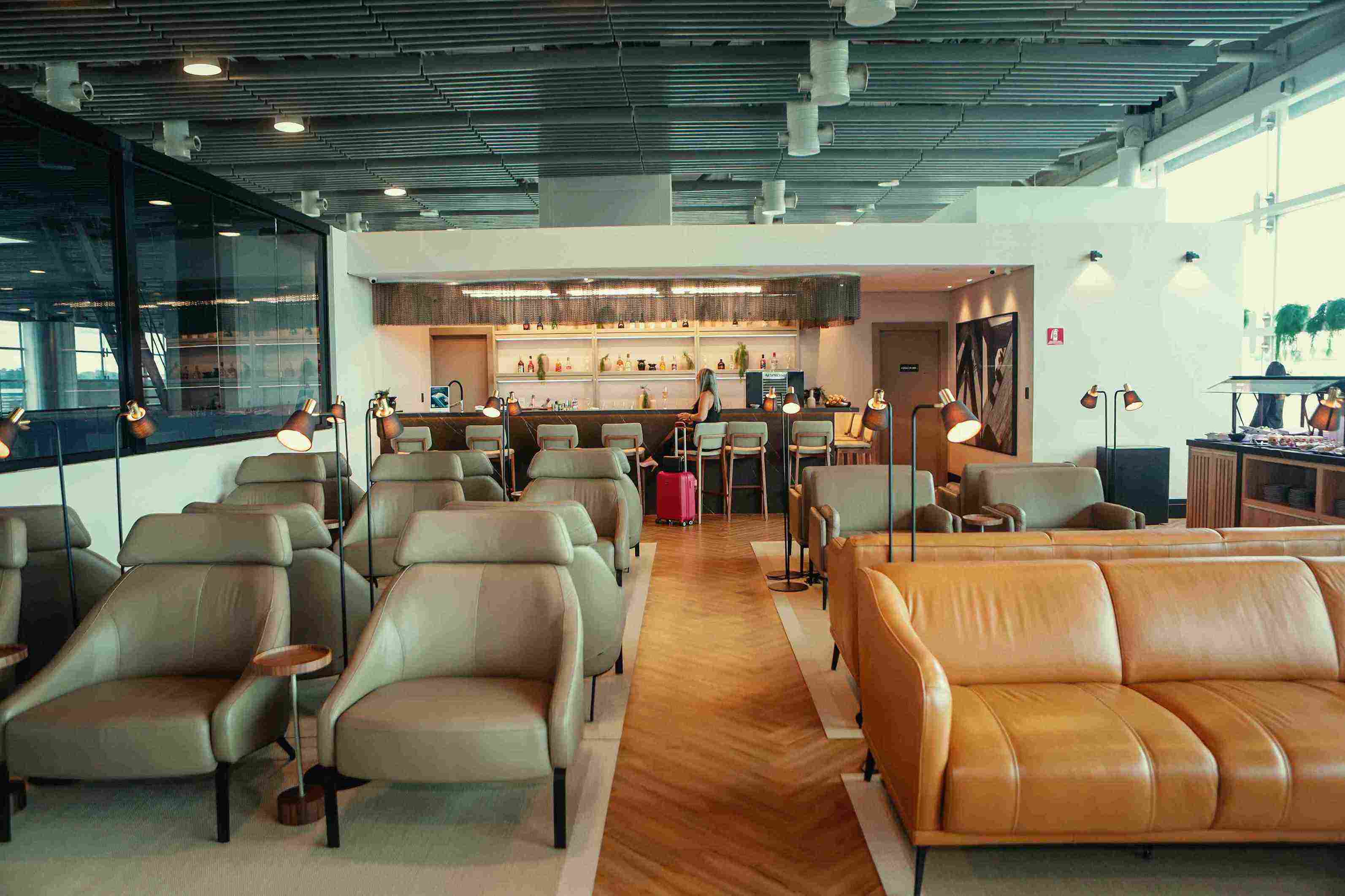 W Premium Lounge - The Pier
