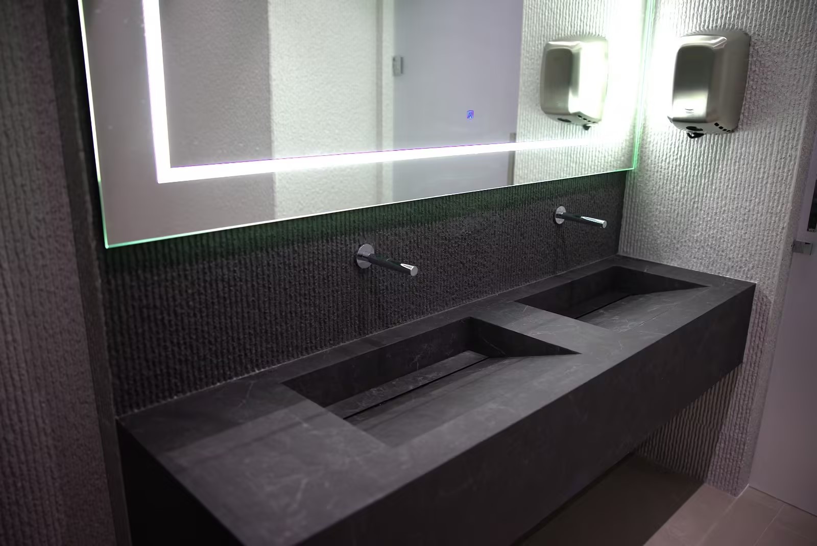 Anjir Business Lounge