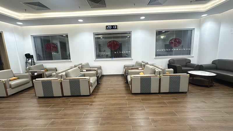 No. 1 First Class Lounge