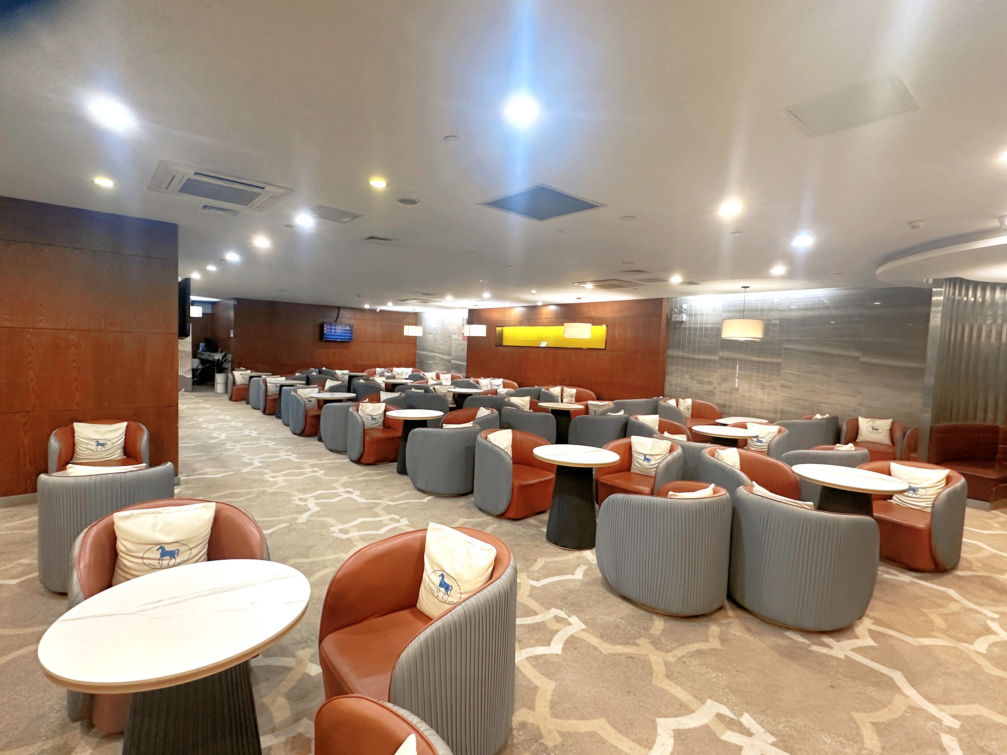 First Class Lounge