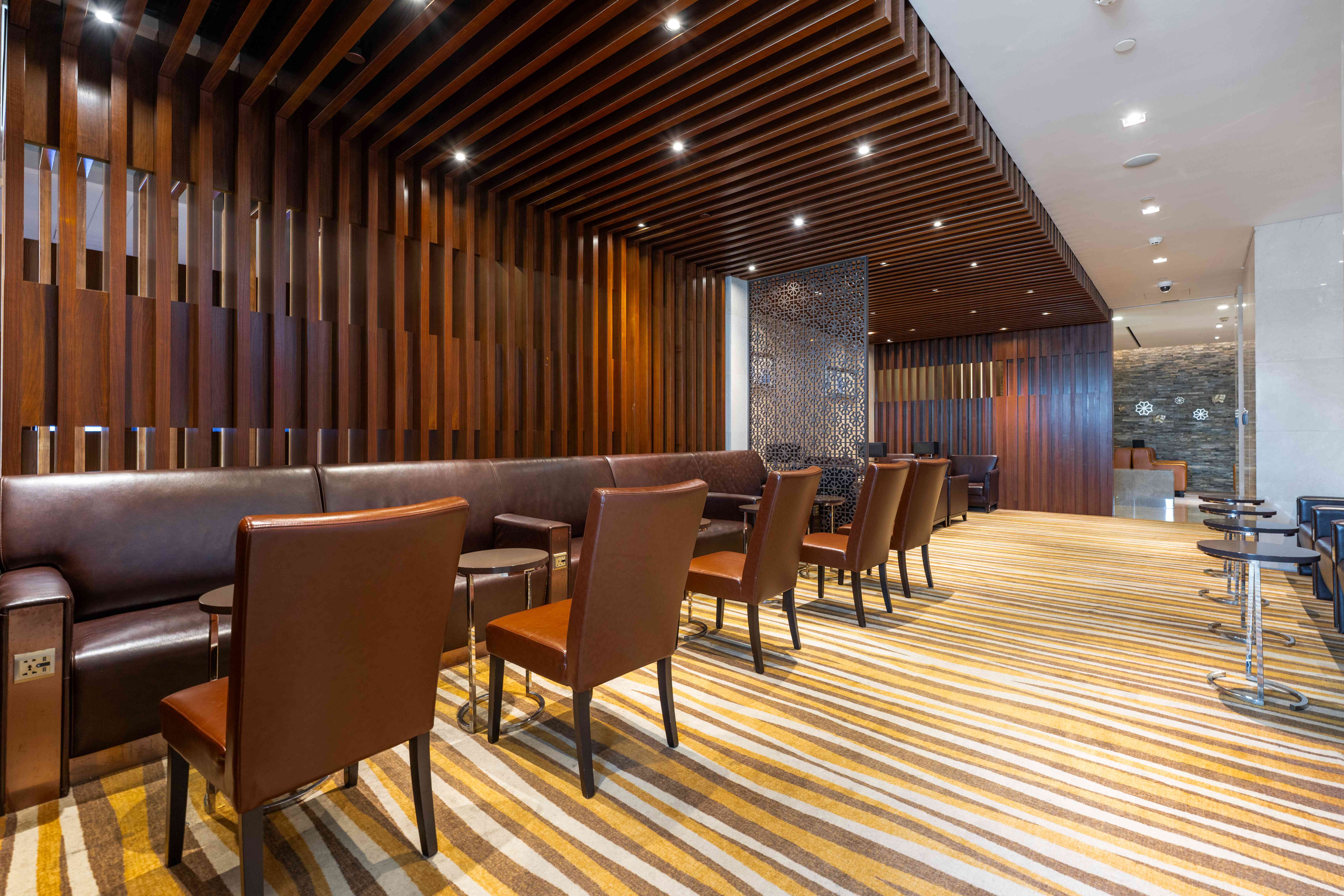 V03 VIP Lounge