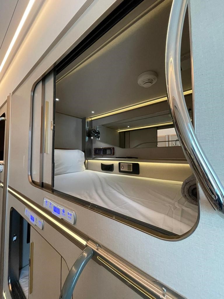 Sleeping Pods - Gulf Spa - interior view 3