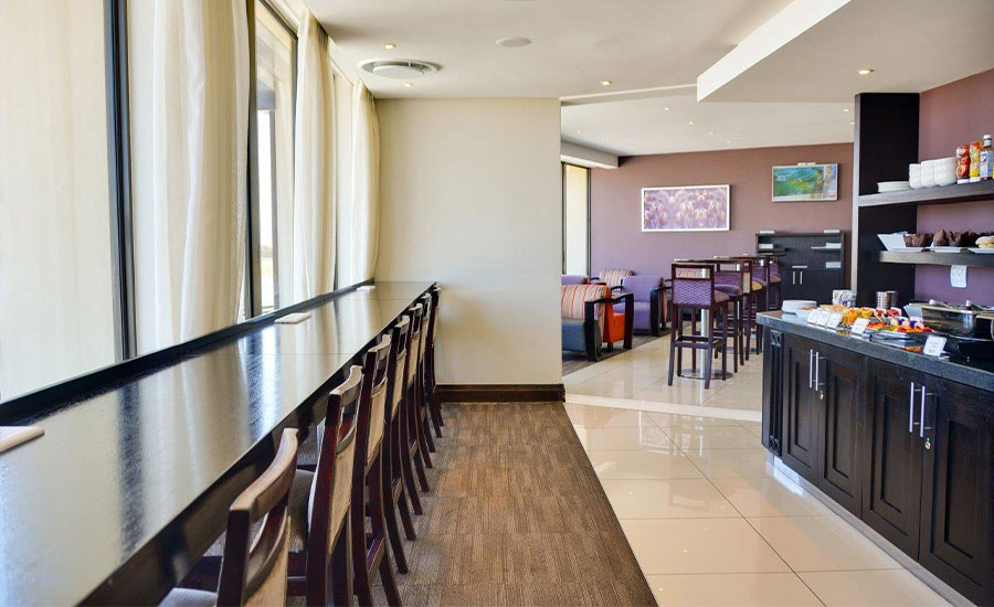 Bidvest Premier Lounge - interior view 3
