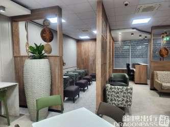 Nthula Lounge - interior view 4