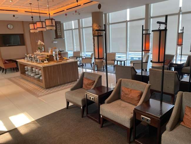 Saphire Lounge(Domestic)