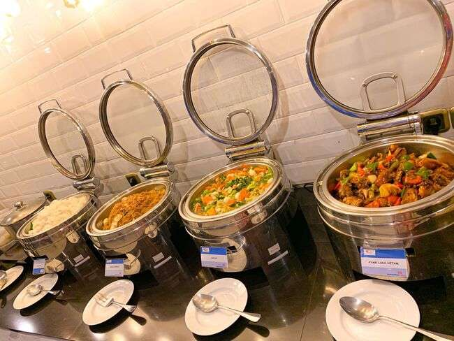 Concordia Lounge(Domestic) - interior view 2