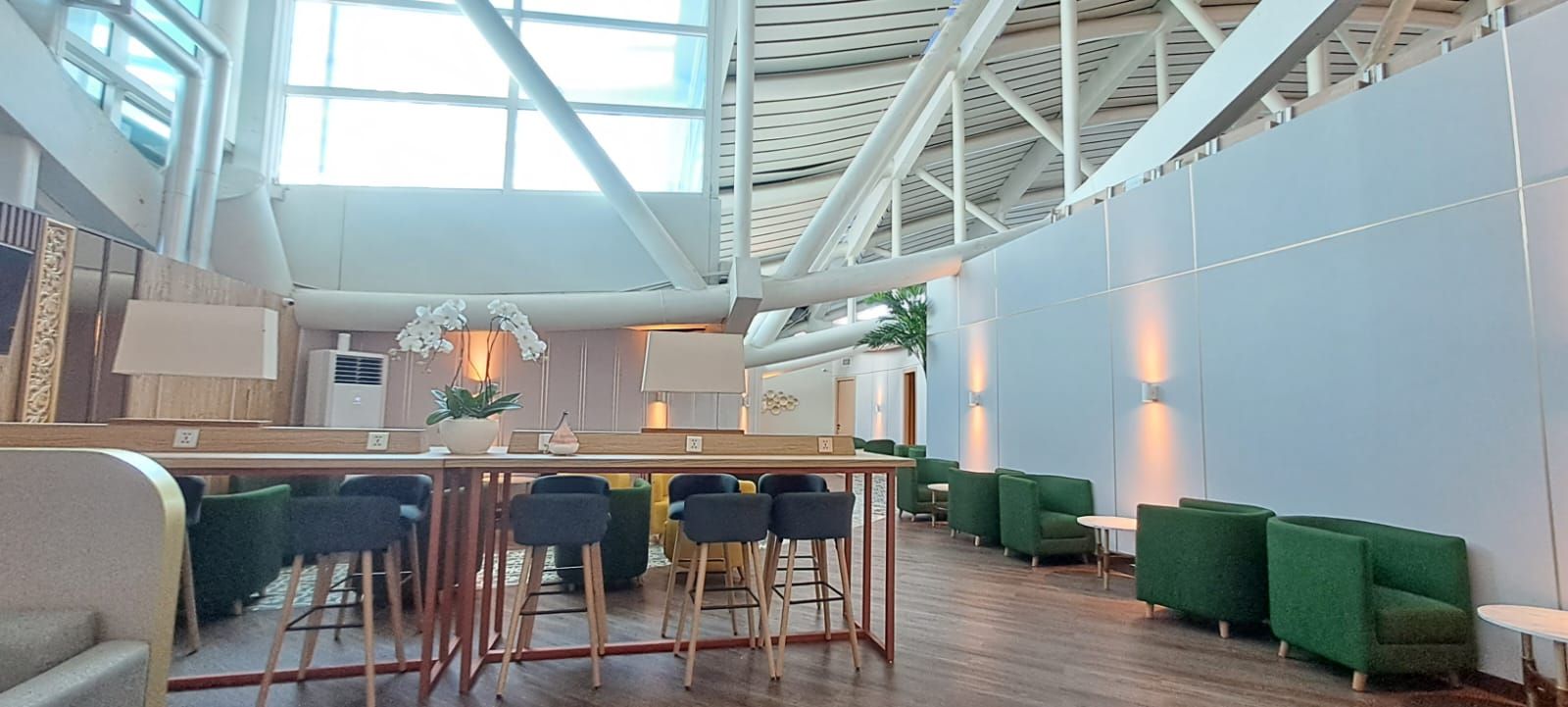 Concordia Lounge(International)
