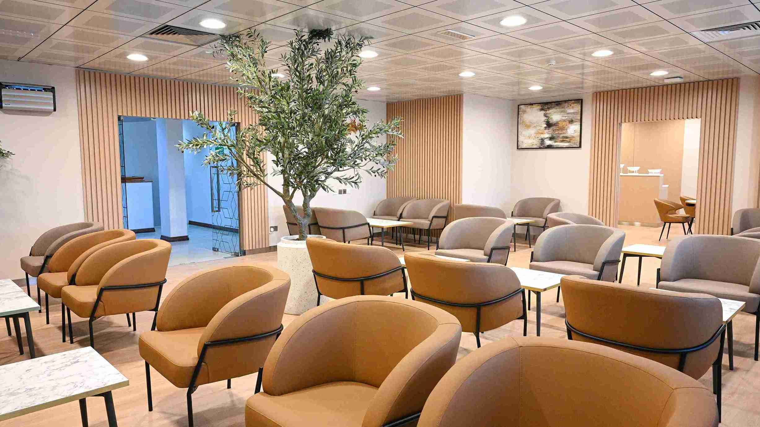 The Lounge - interior view 3