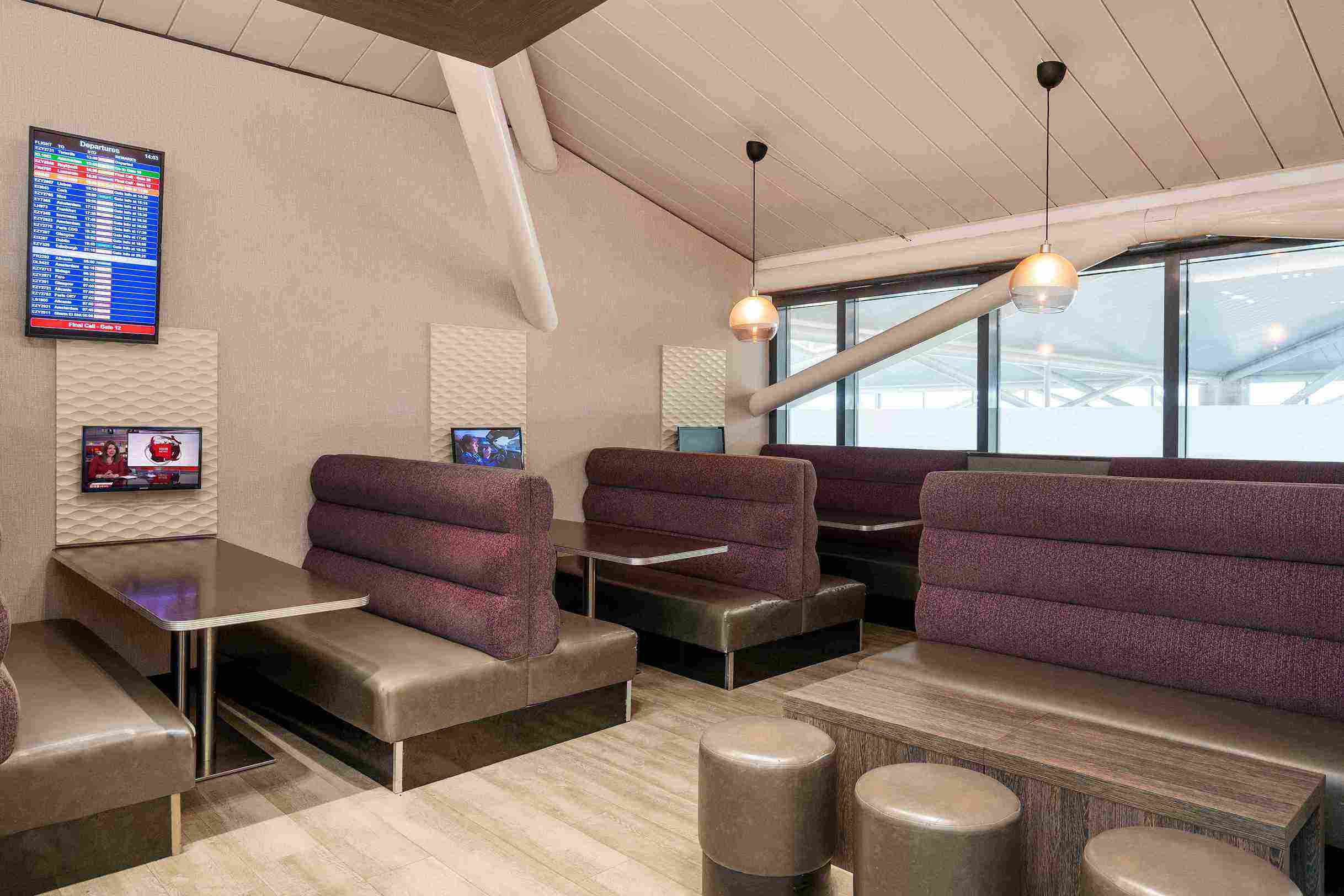 Essence Lounge