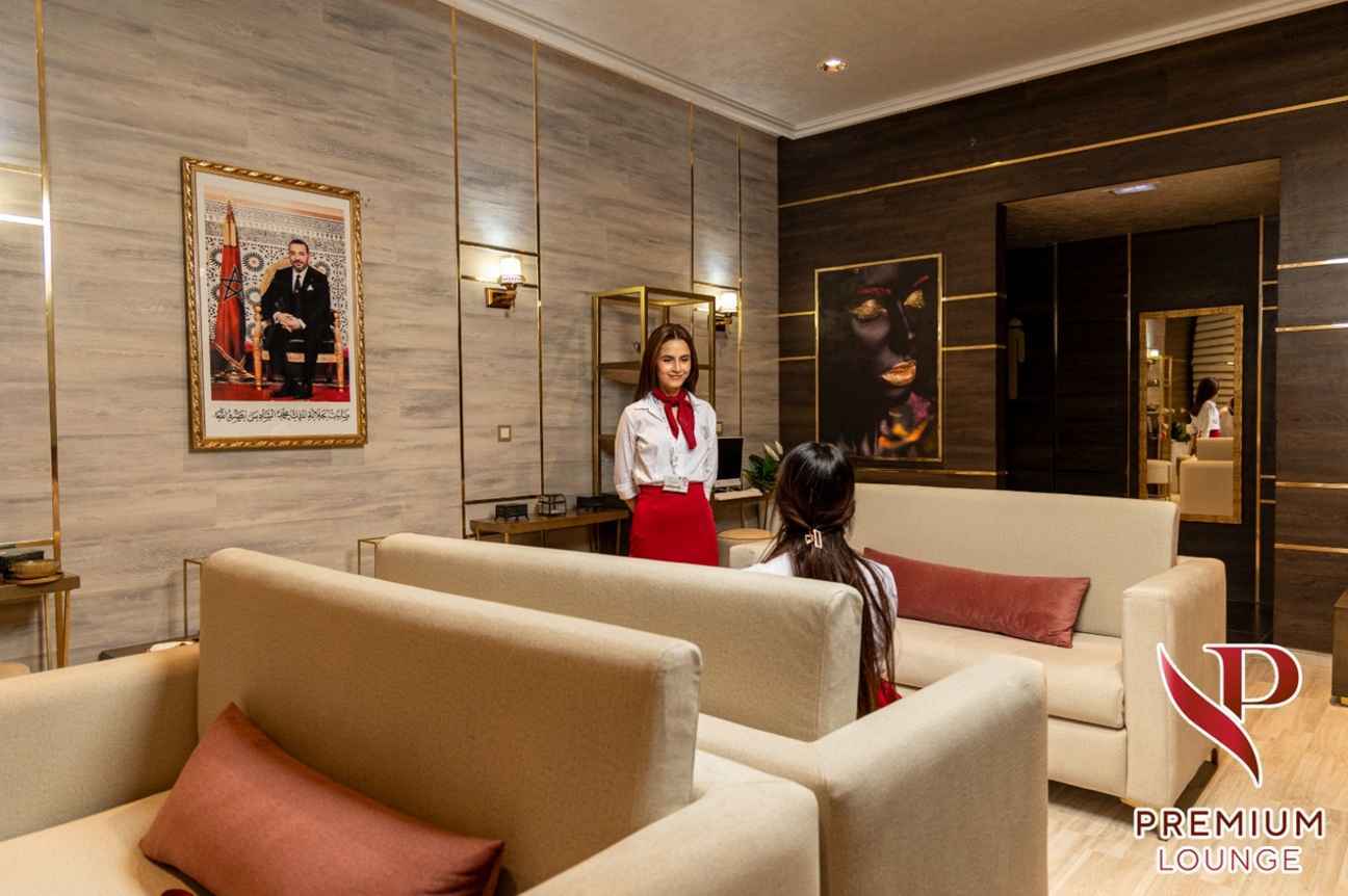 Budas Premium Lounge (International)