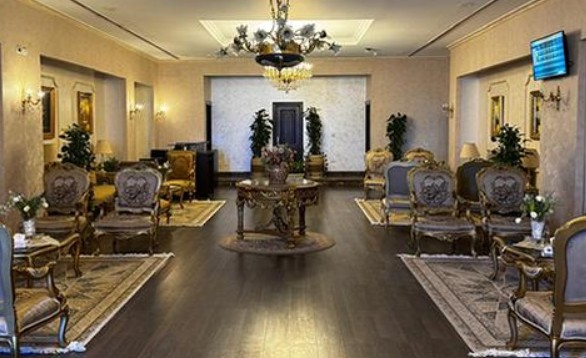 Pearl Lounge