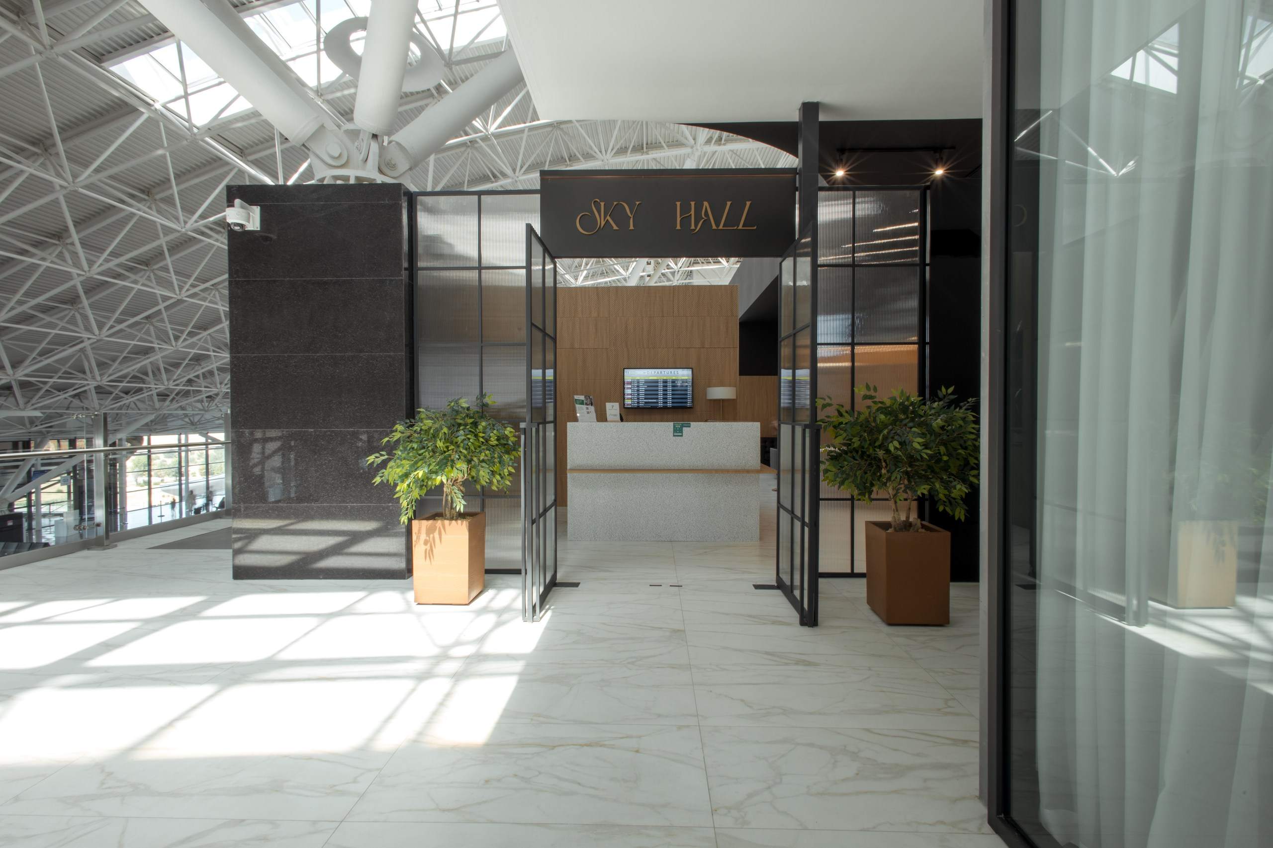 Sky Hall Lounge