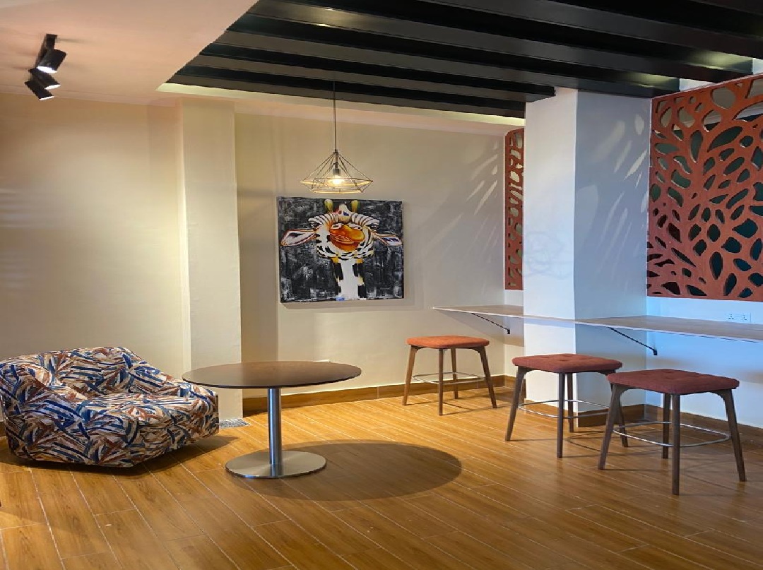 Kilimeru Lounge - interior view 4