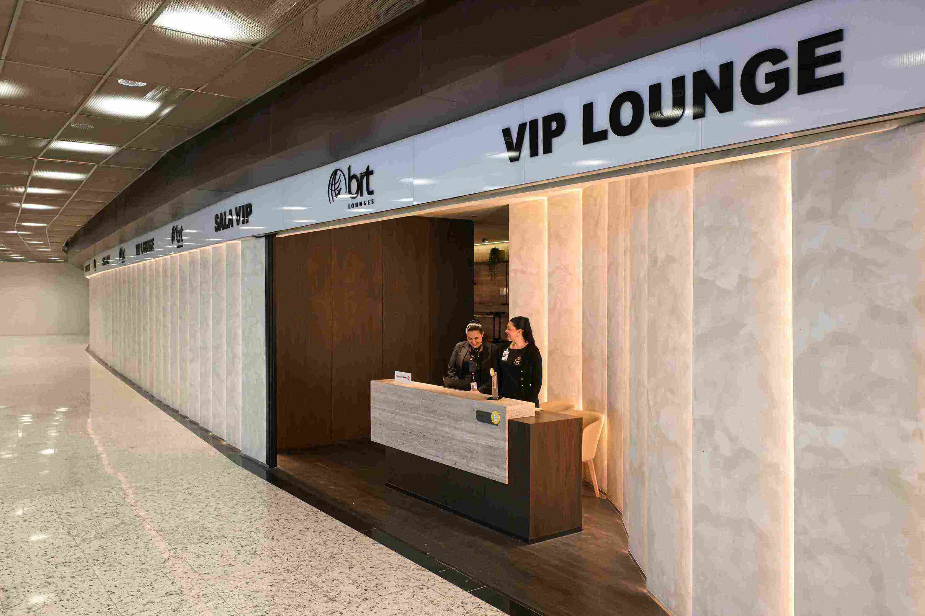 BRT Lounges