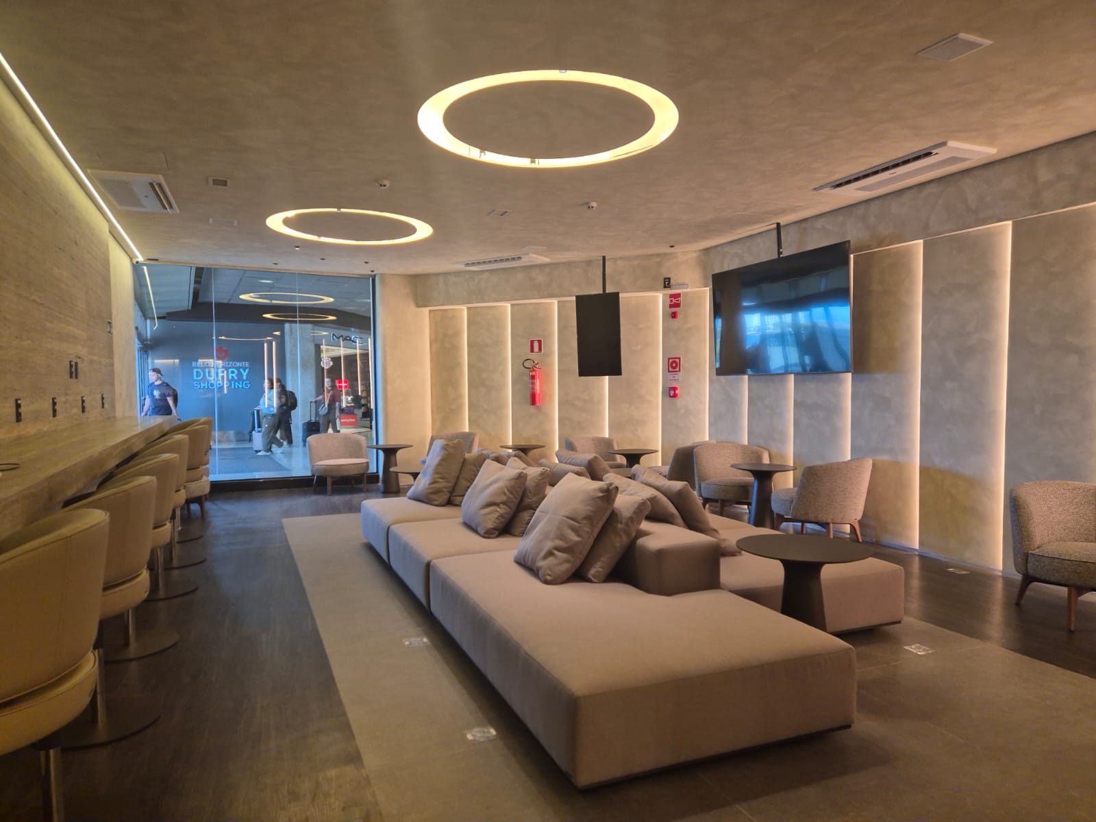 BRT Lounges - interior view 4