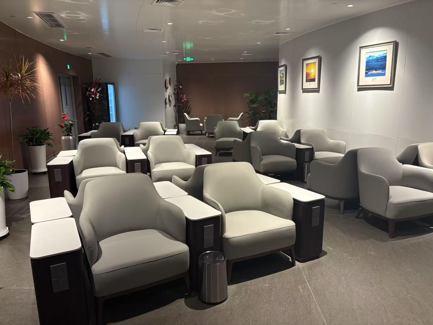 China Southern Airlines Kapok Lounge (International)