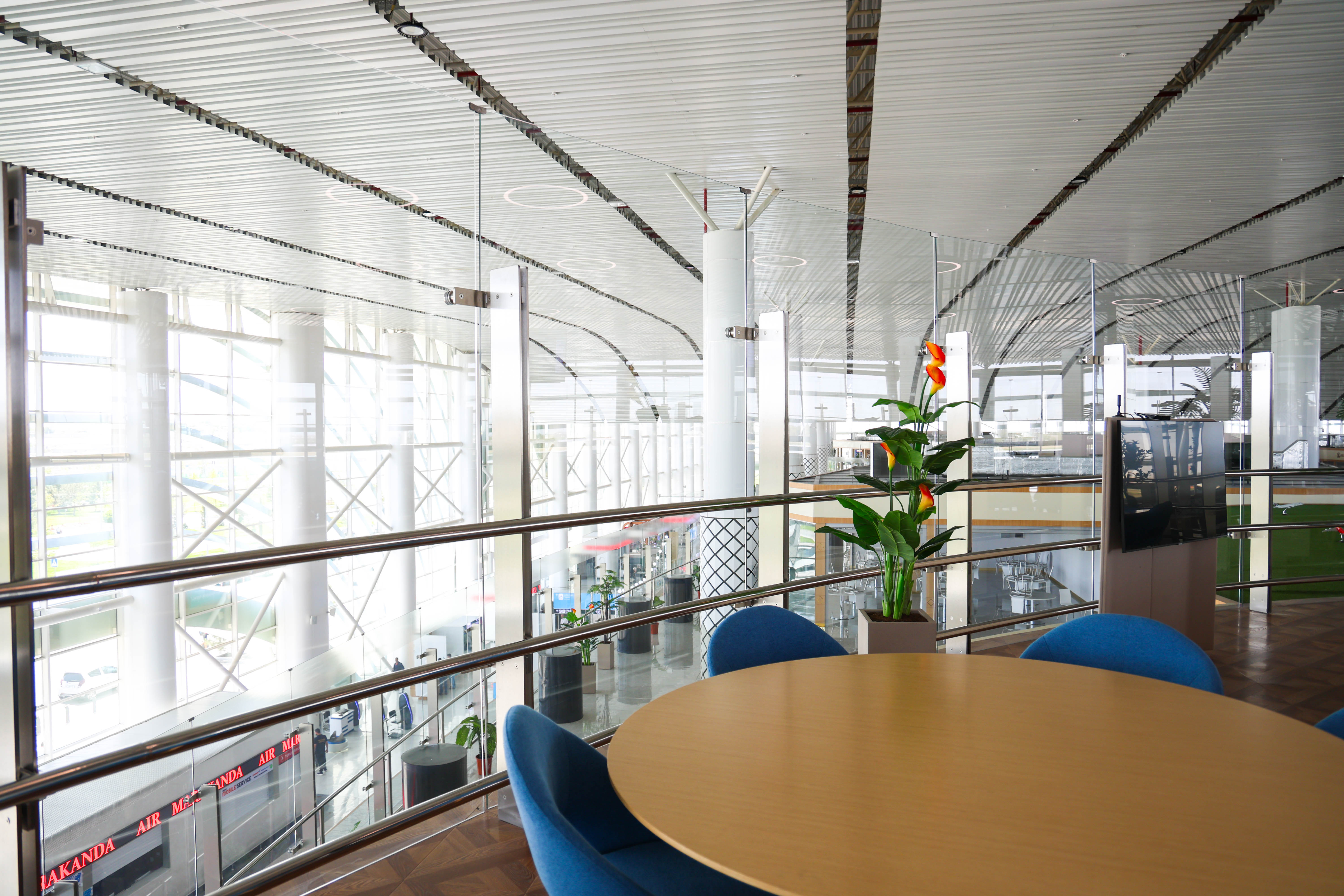 CIP Lounge - interior view 2