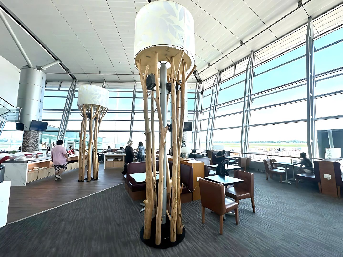 Rose Lounge