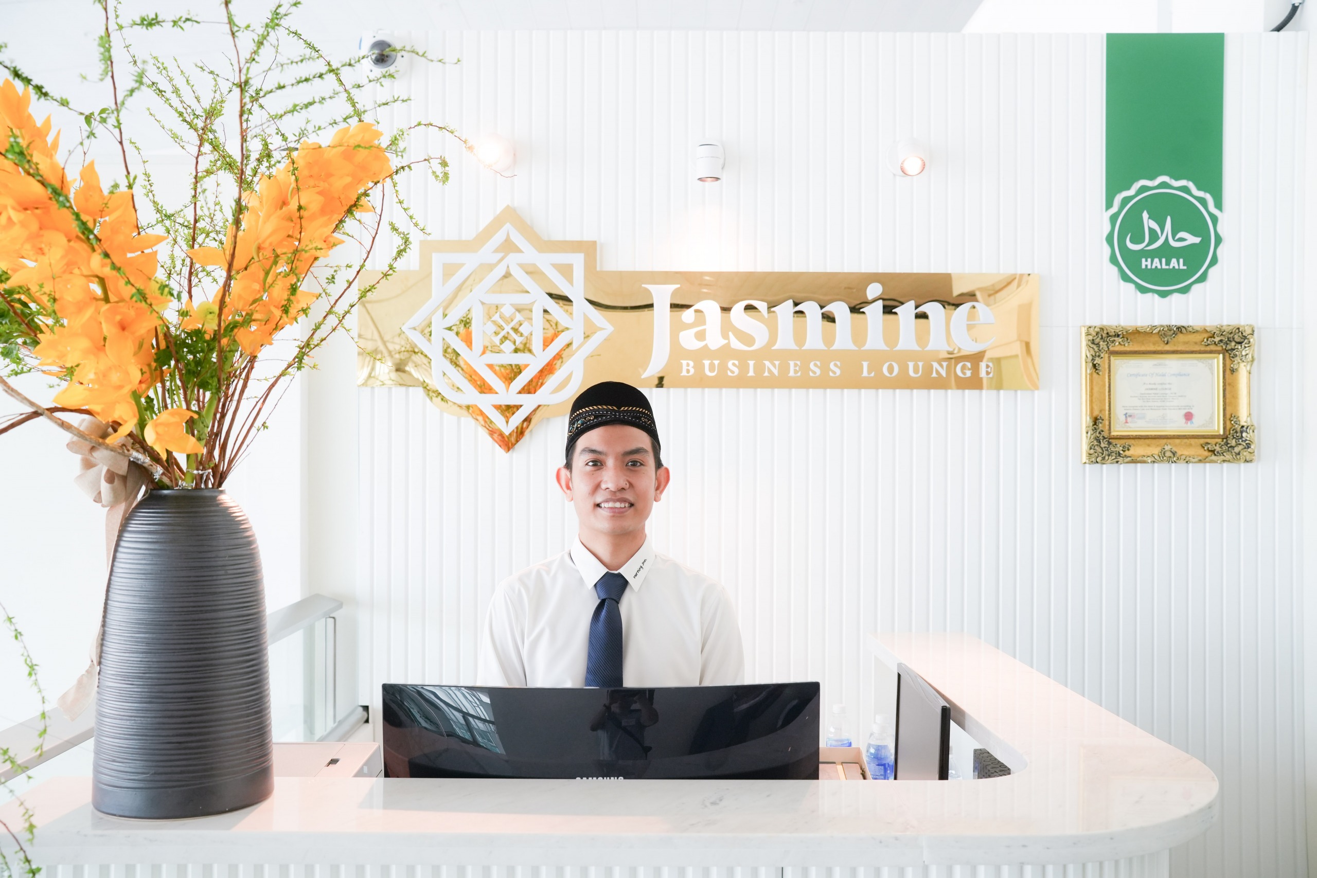 Jasmine Halal Lounge