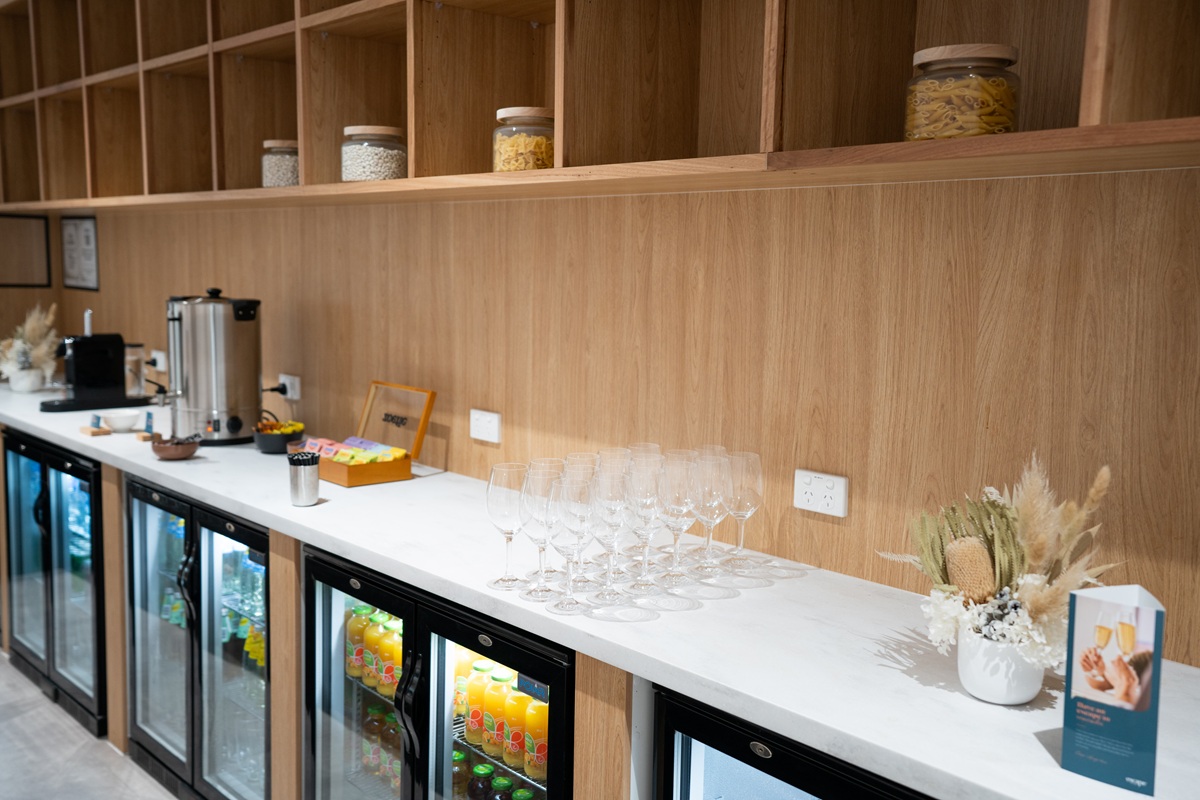 Escape Lounge
