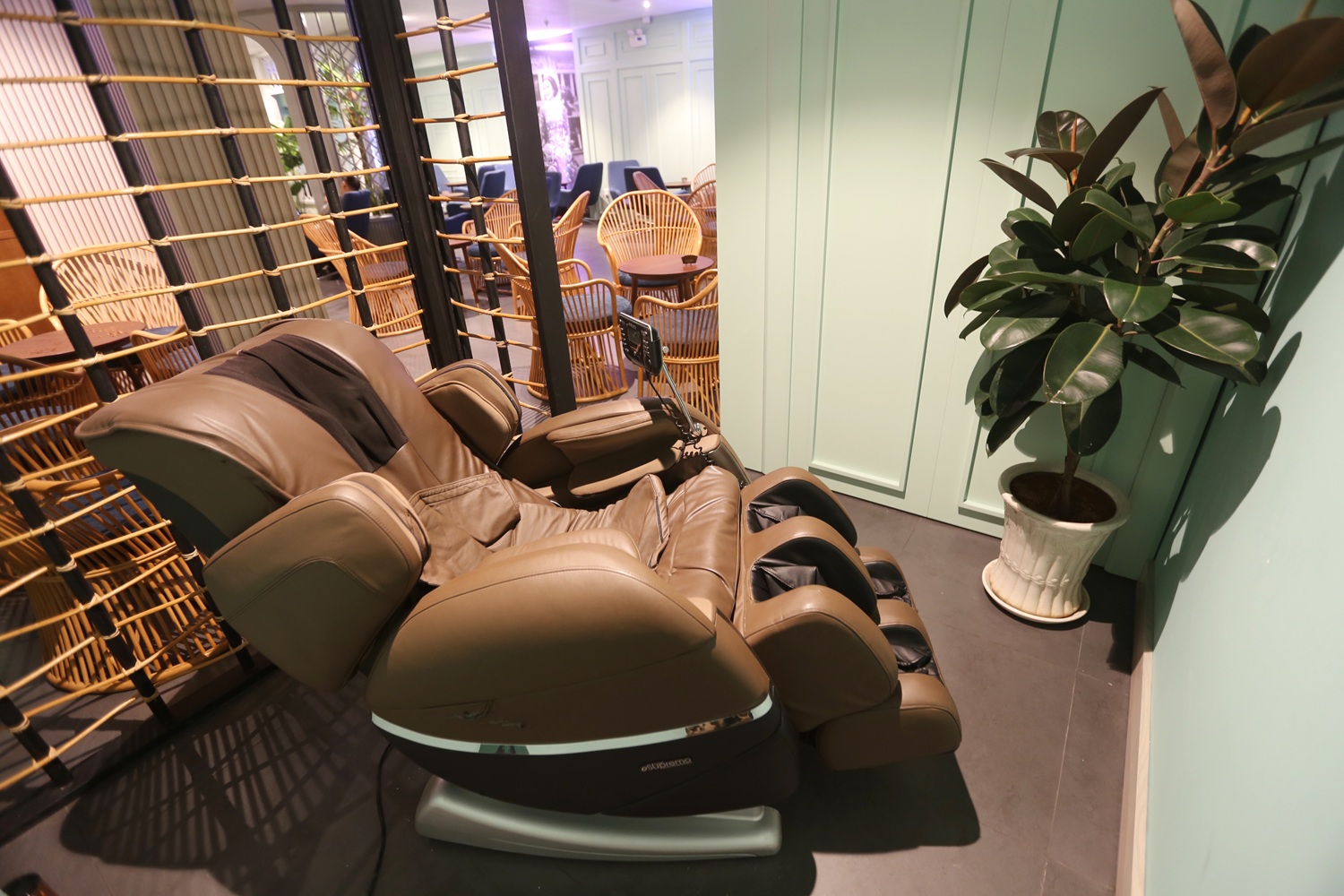 Le Saigonnais Business Lounge (Domestic - T1)