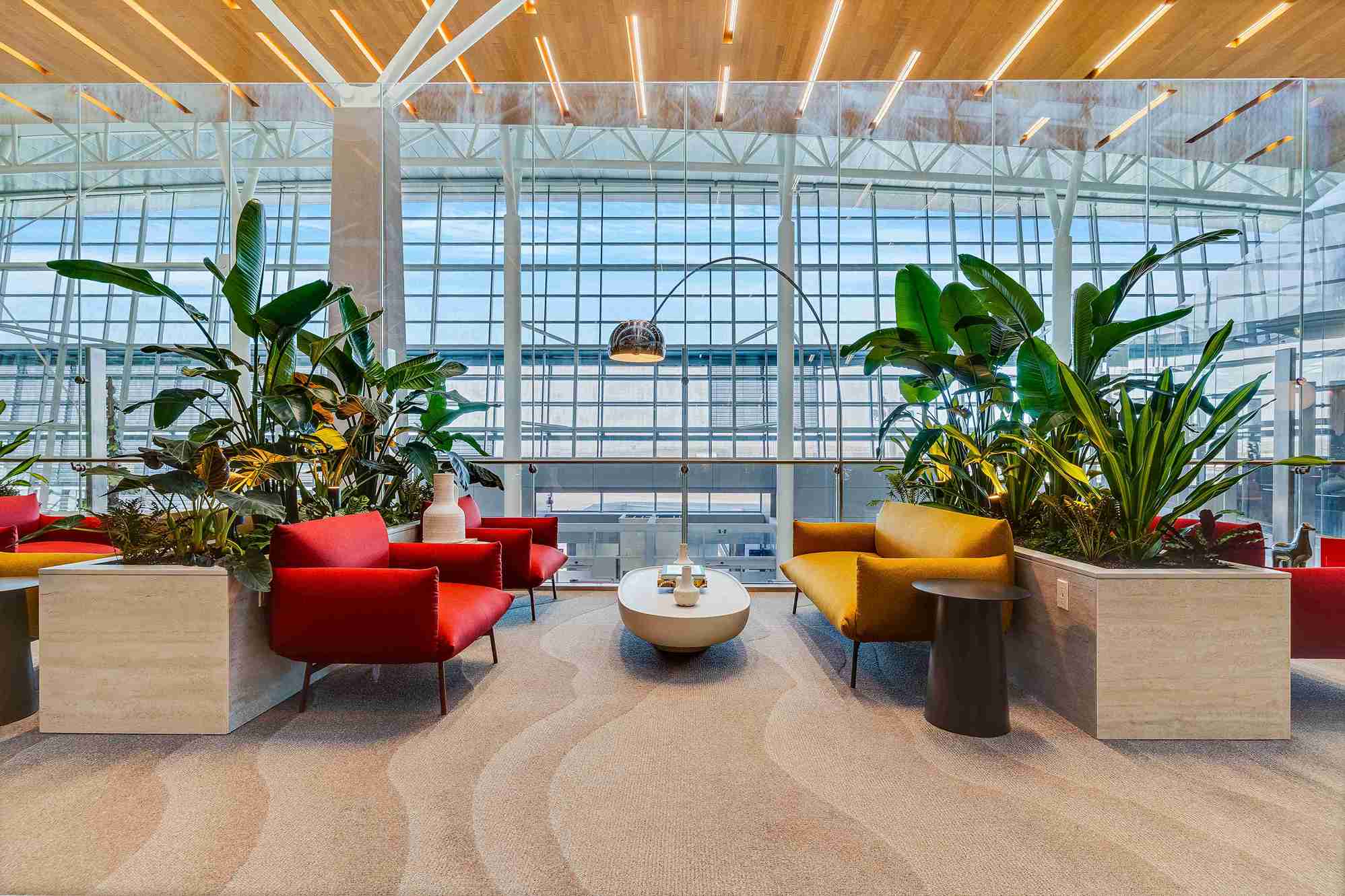 Aspire Lounge Transborder