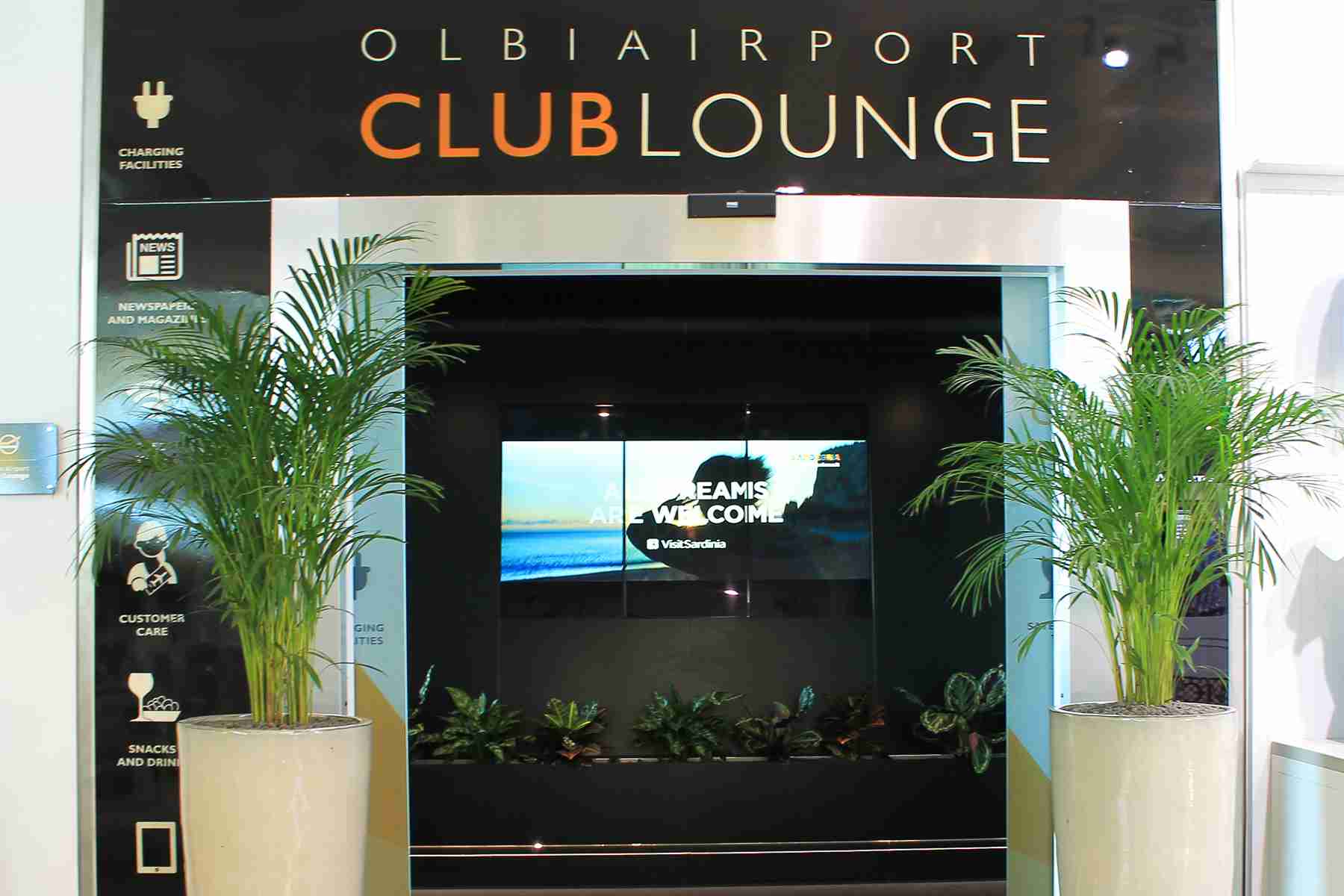 Club Lounge