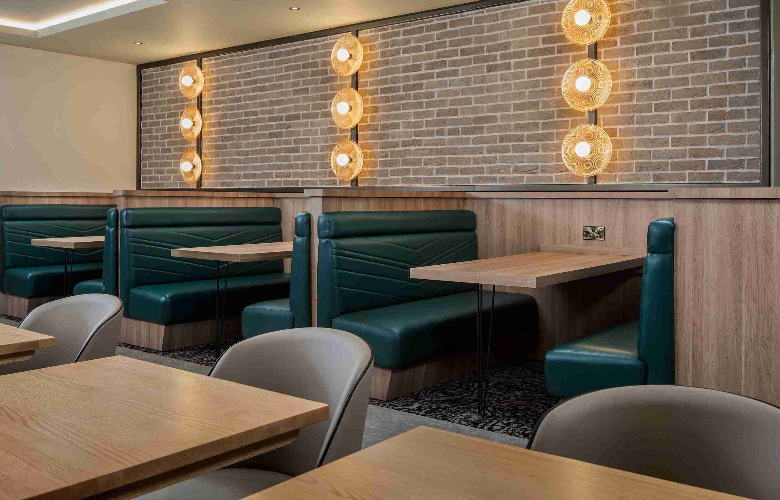 Aspire Lounge