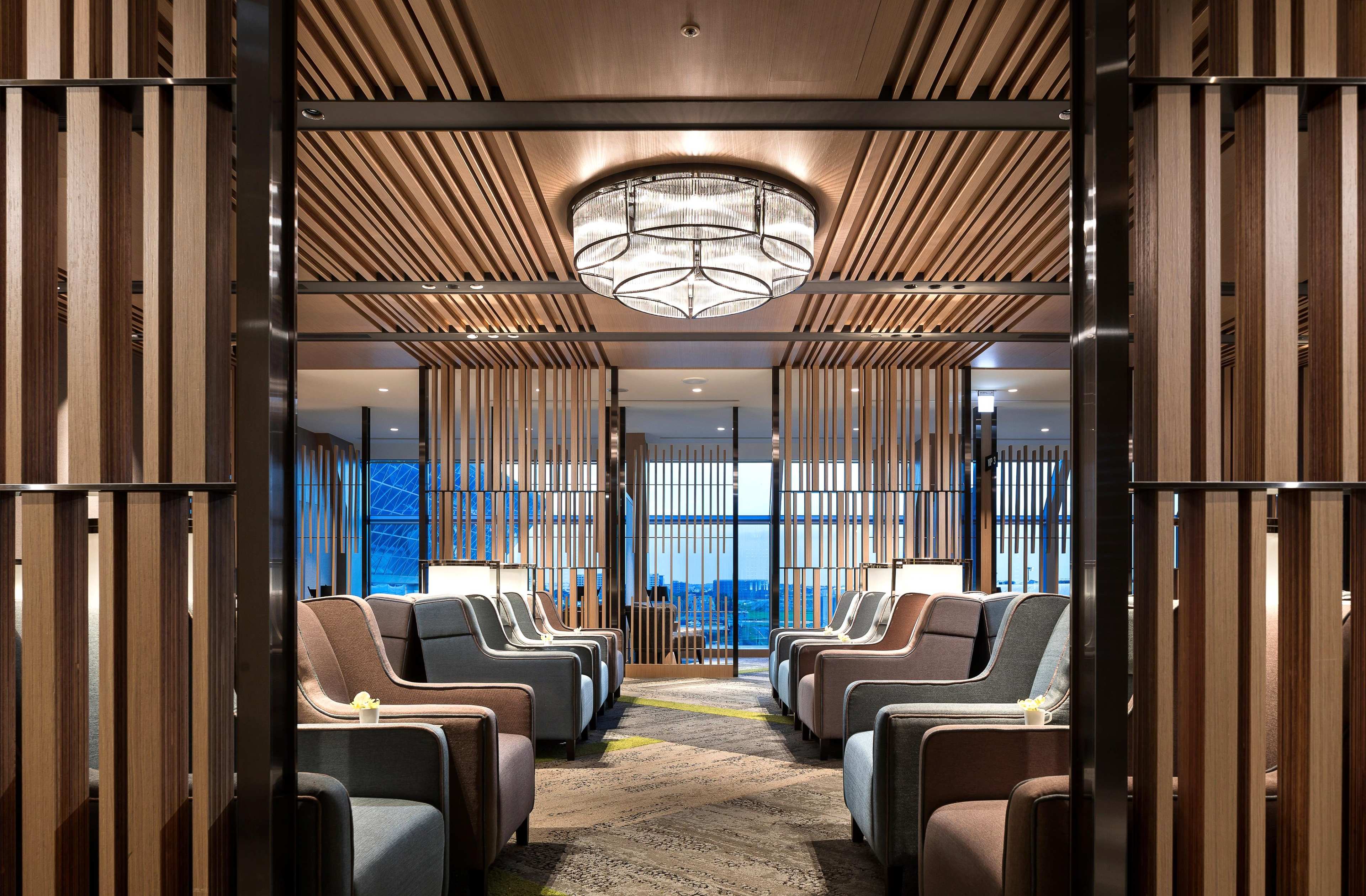 Plaza Premium Lounge (T2 Zone A)