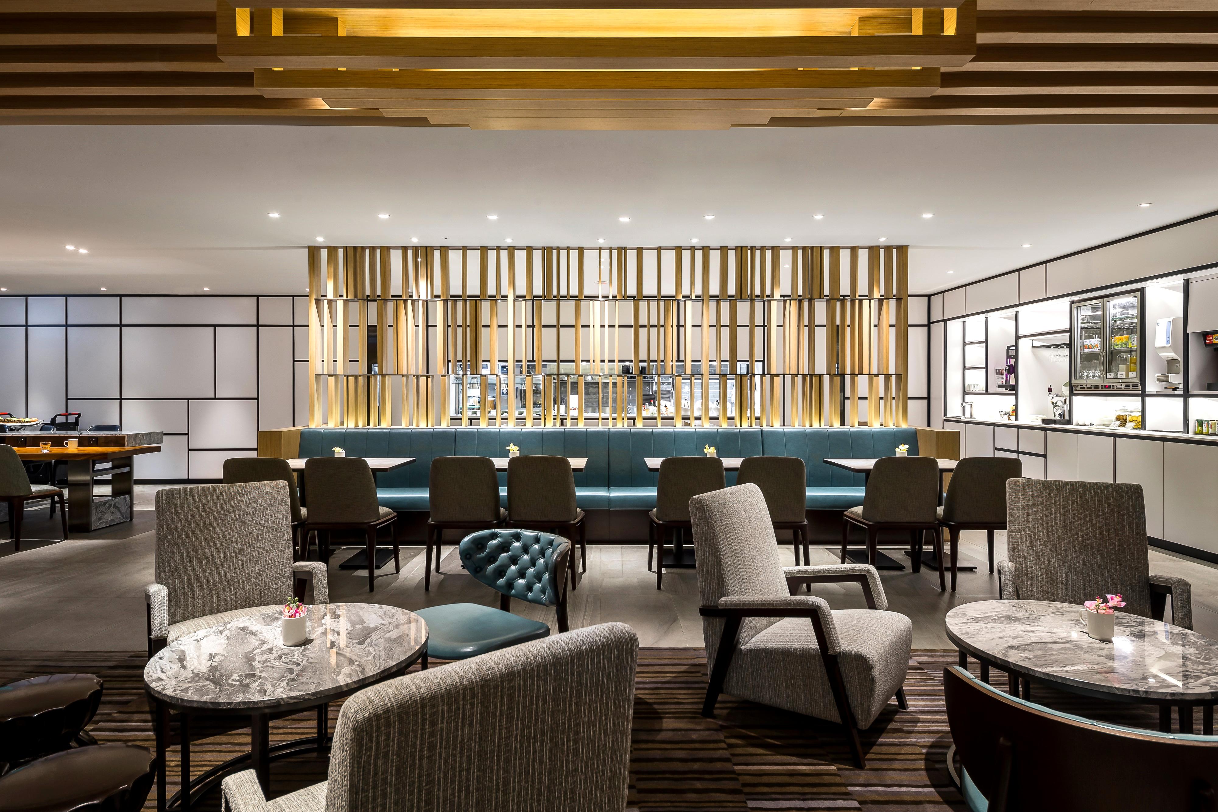 Plaza Premium Lounge (T1 Zone C)