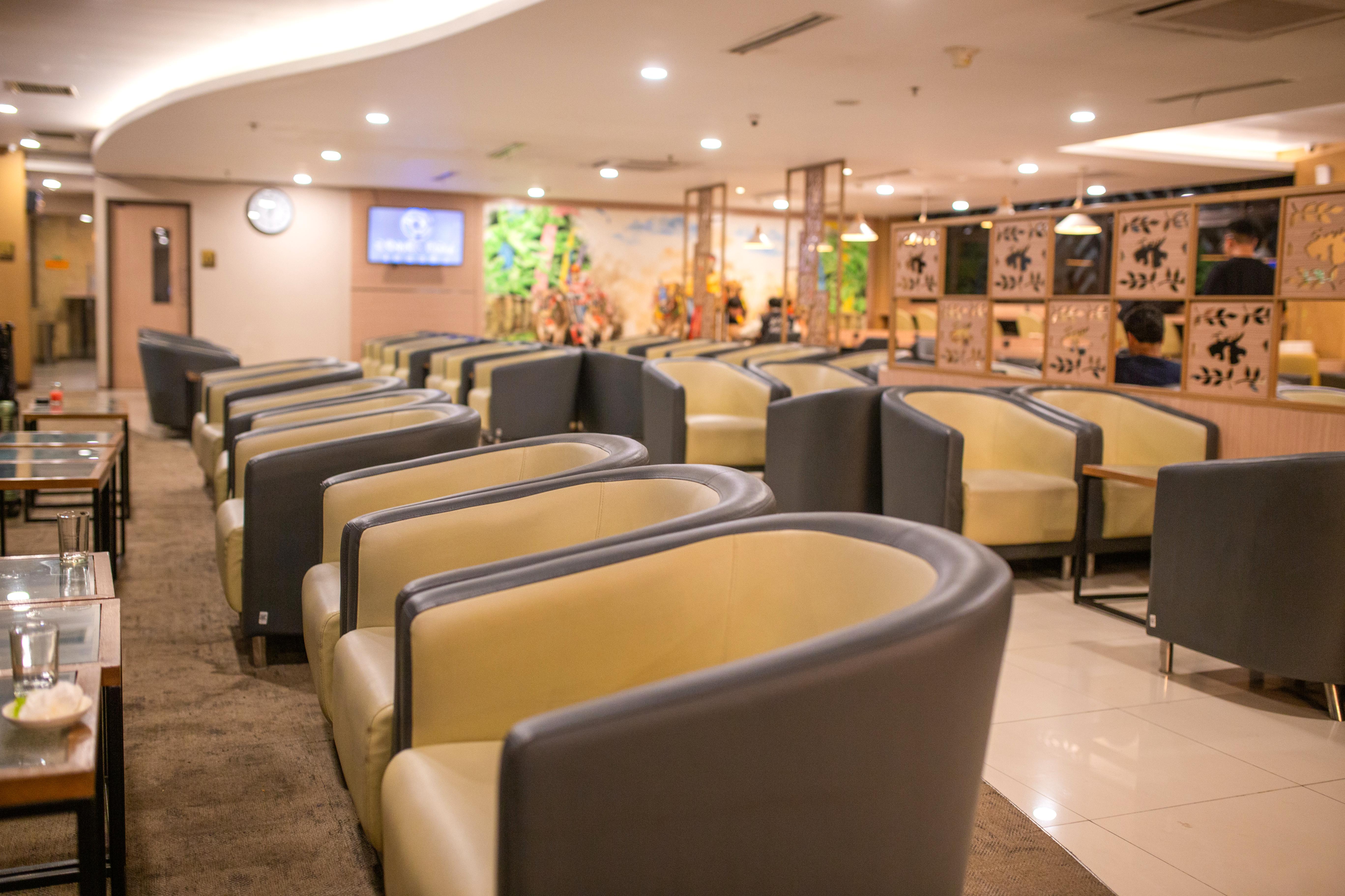 Concordia Lounge(T1)