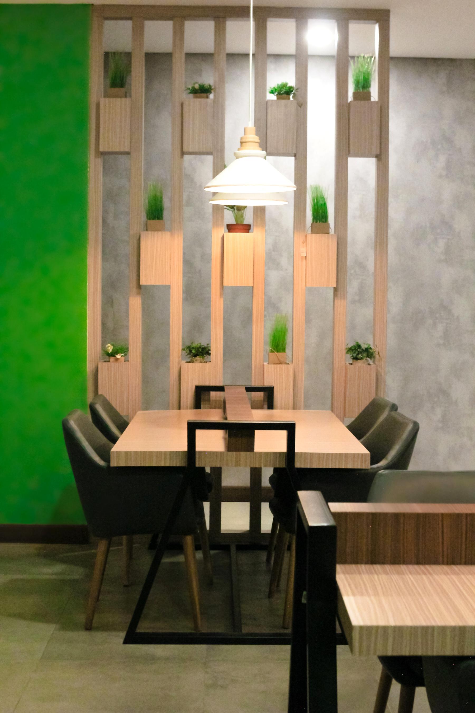 Saphire Lounge(Domestic)