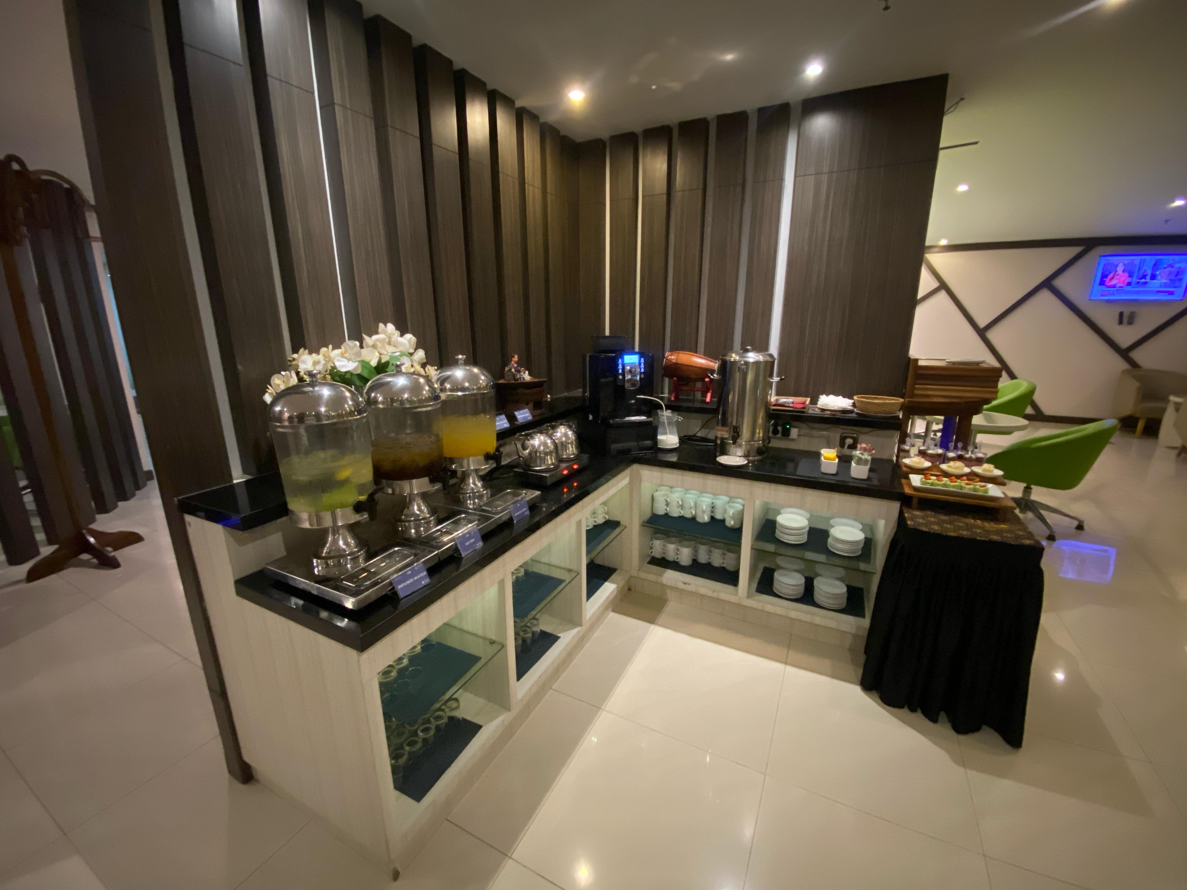 Concordia Lounge (Domestic)