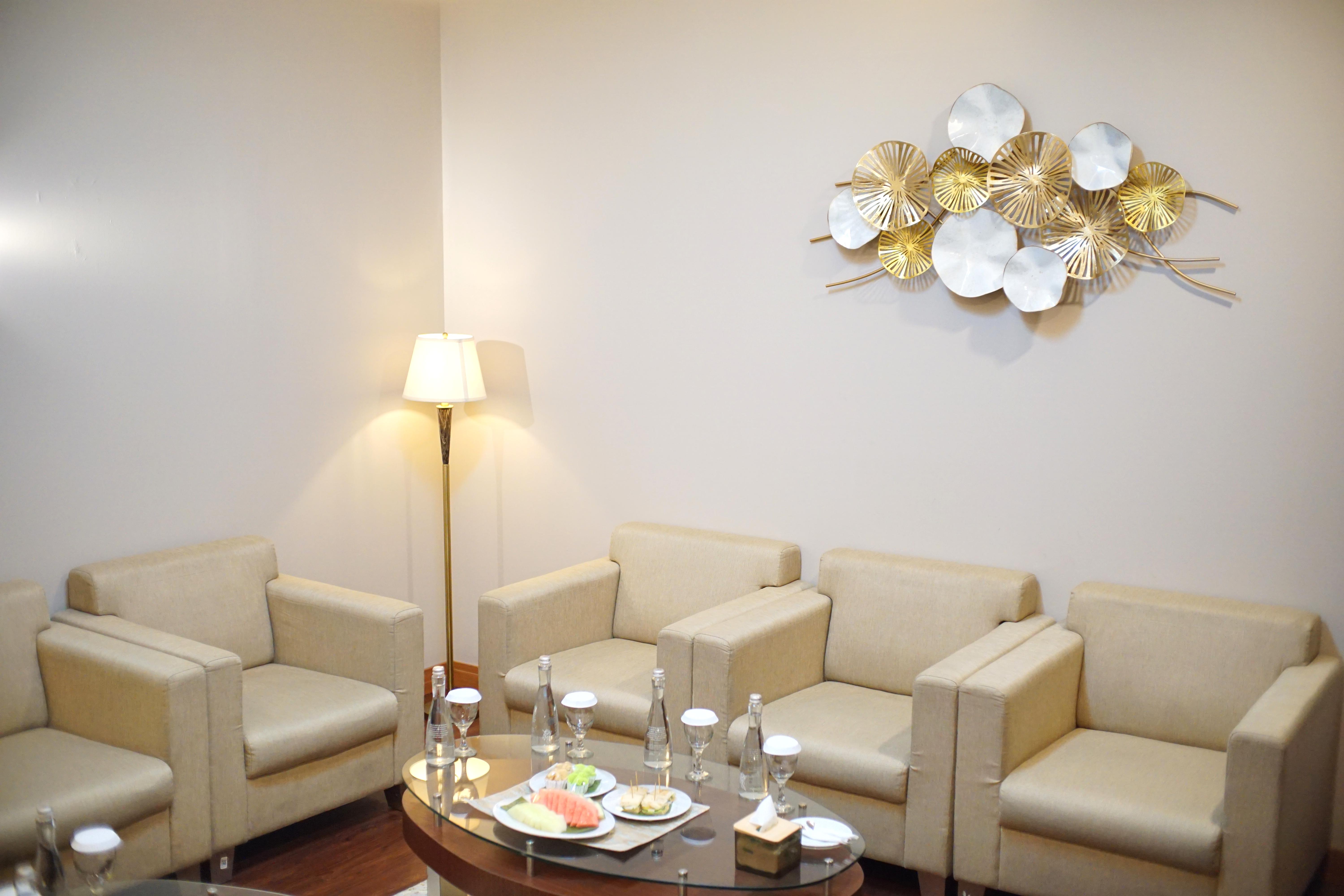 Prayana Lounge