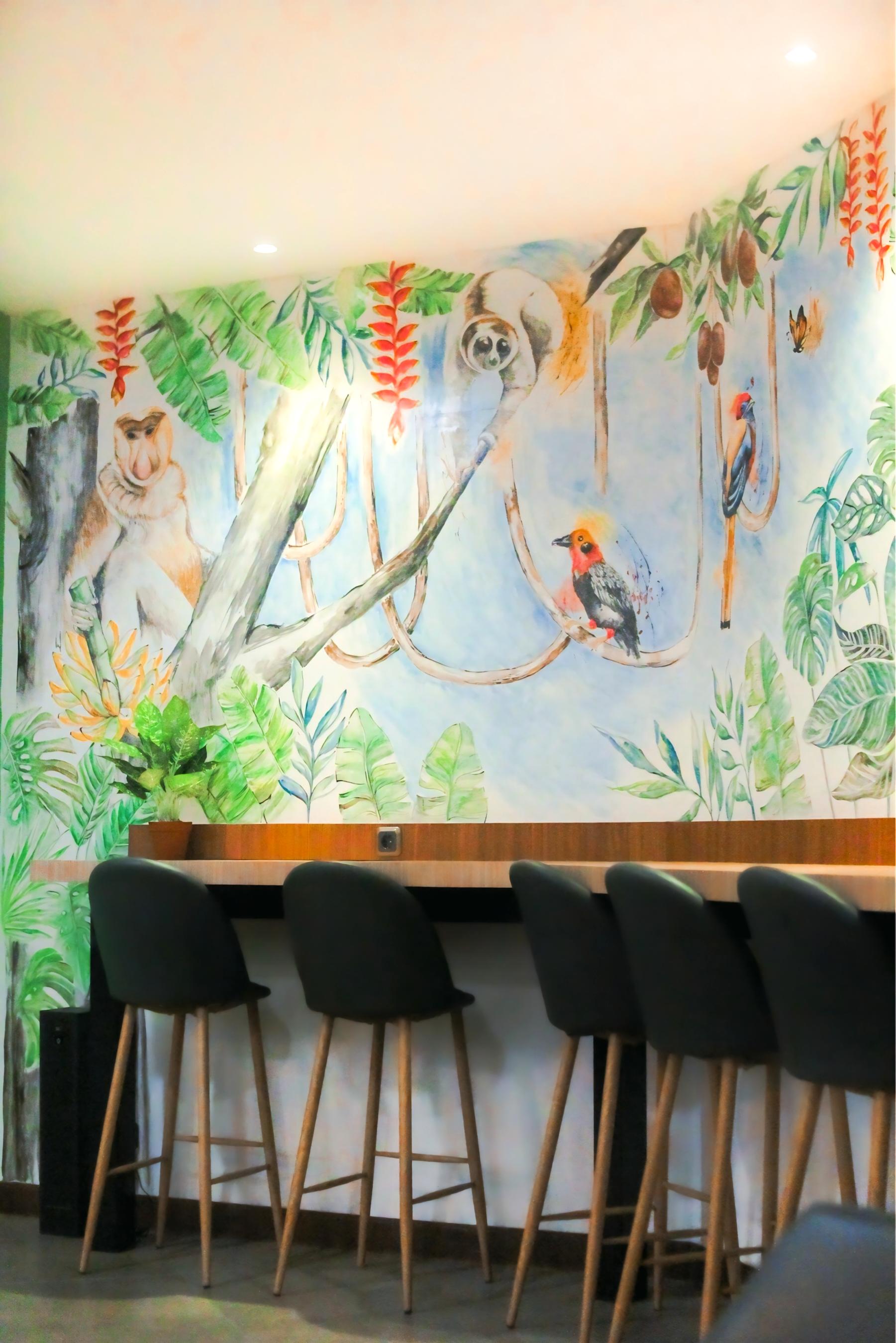 Saphire Lounge(Domestic)